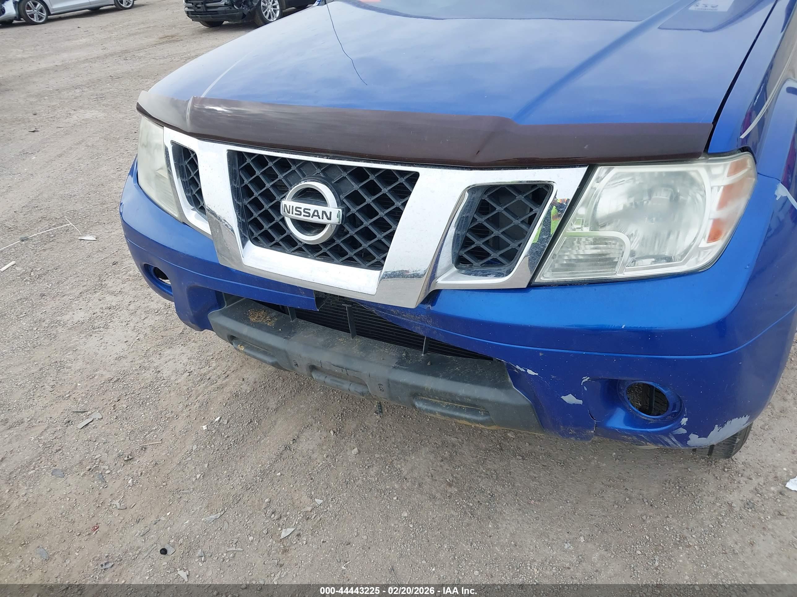 NISSAN FRONTIER image 6