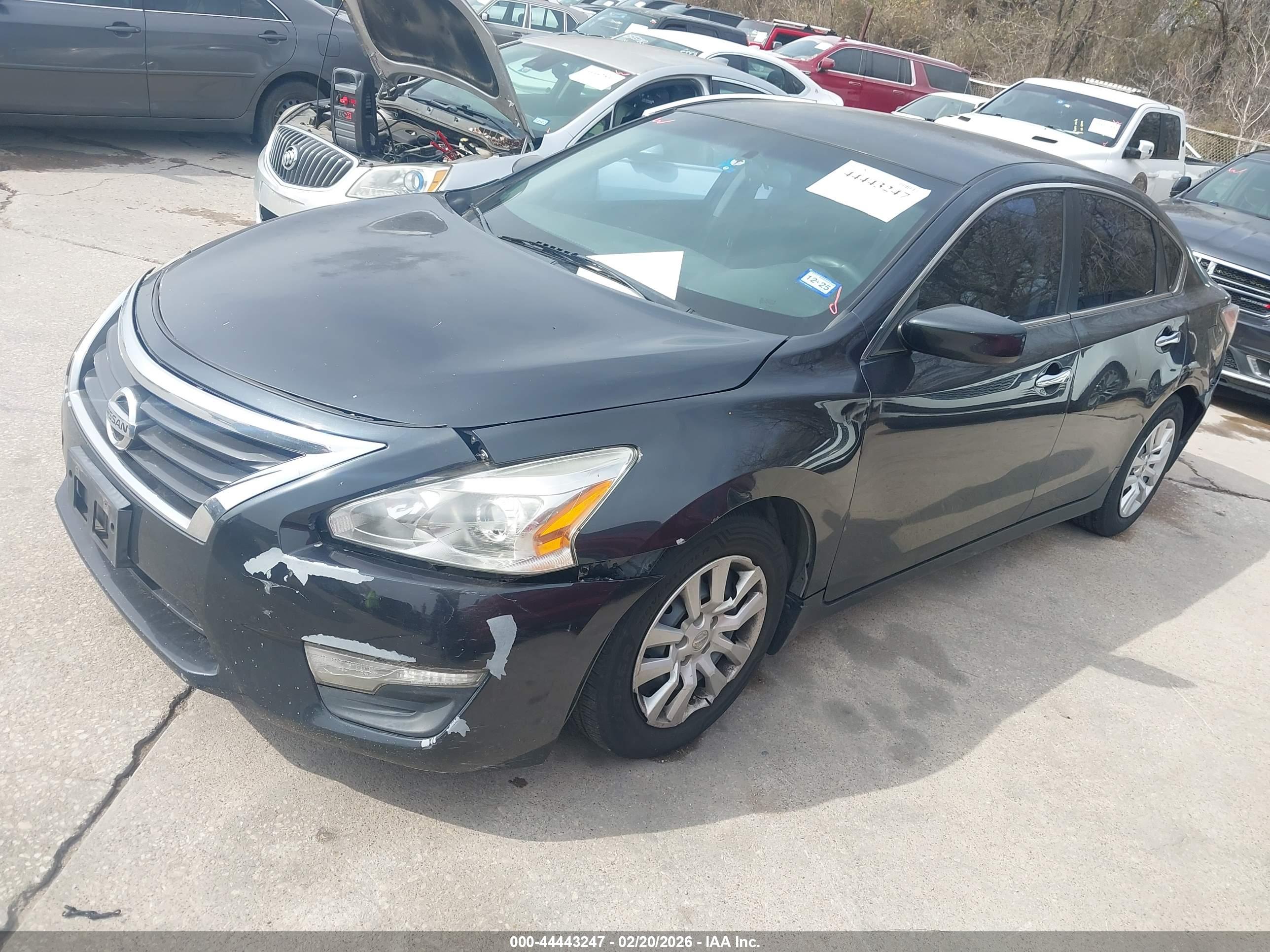 NISSAN ALTIMA image 2
