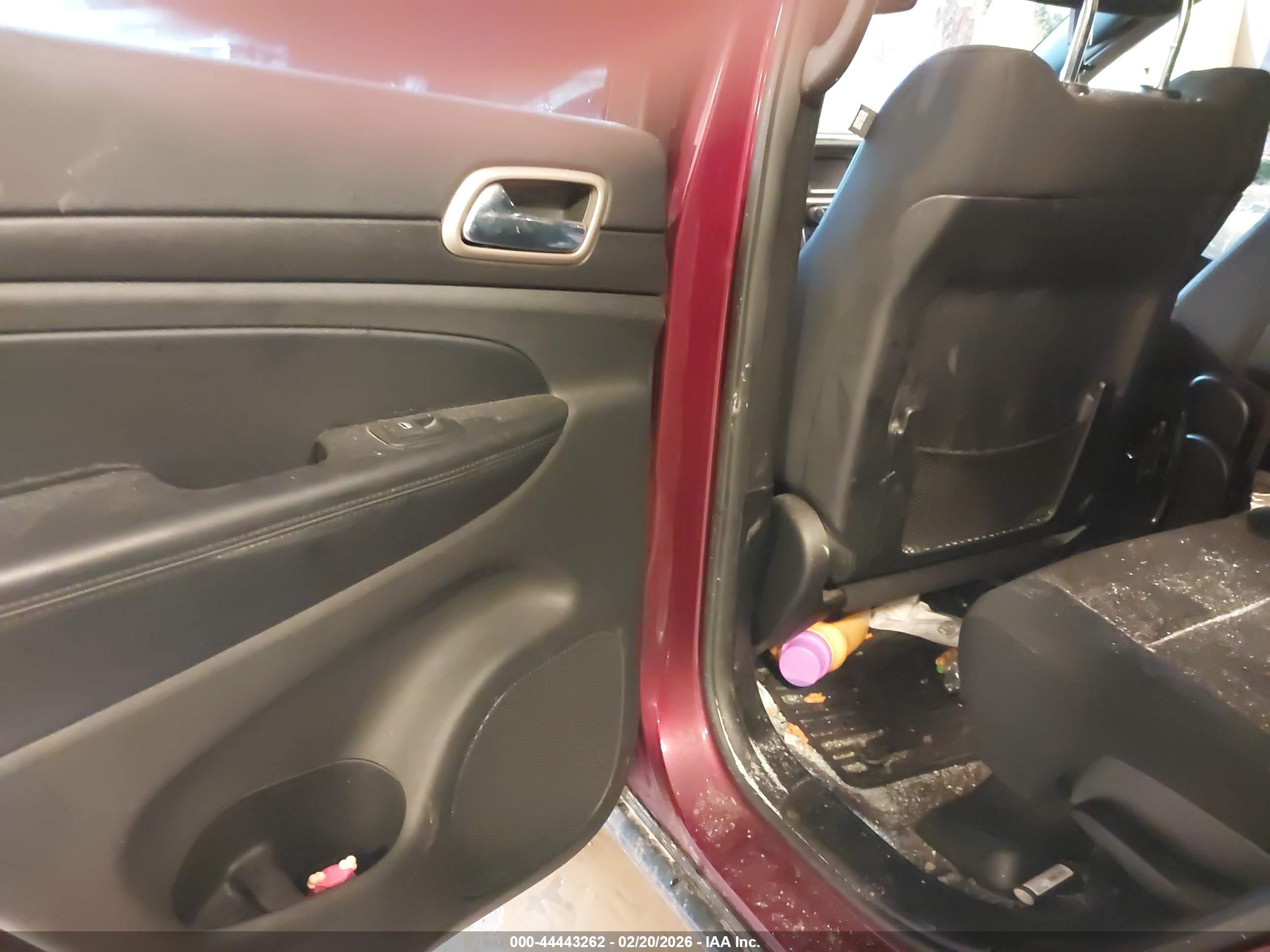 JEEP GRAND image 8