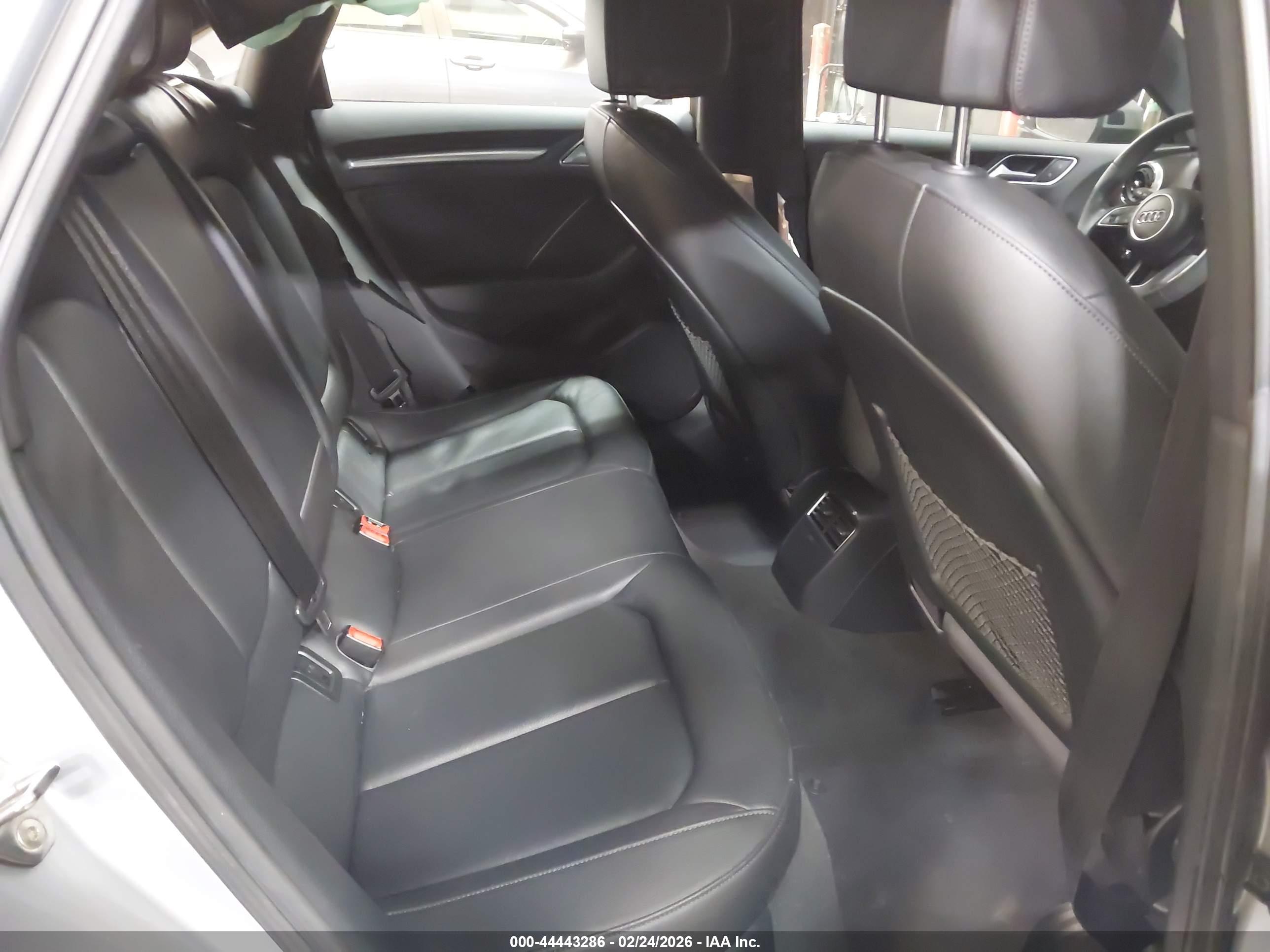AUDI A3 image 8
