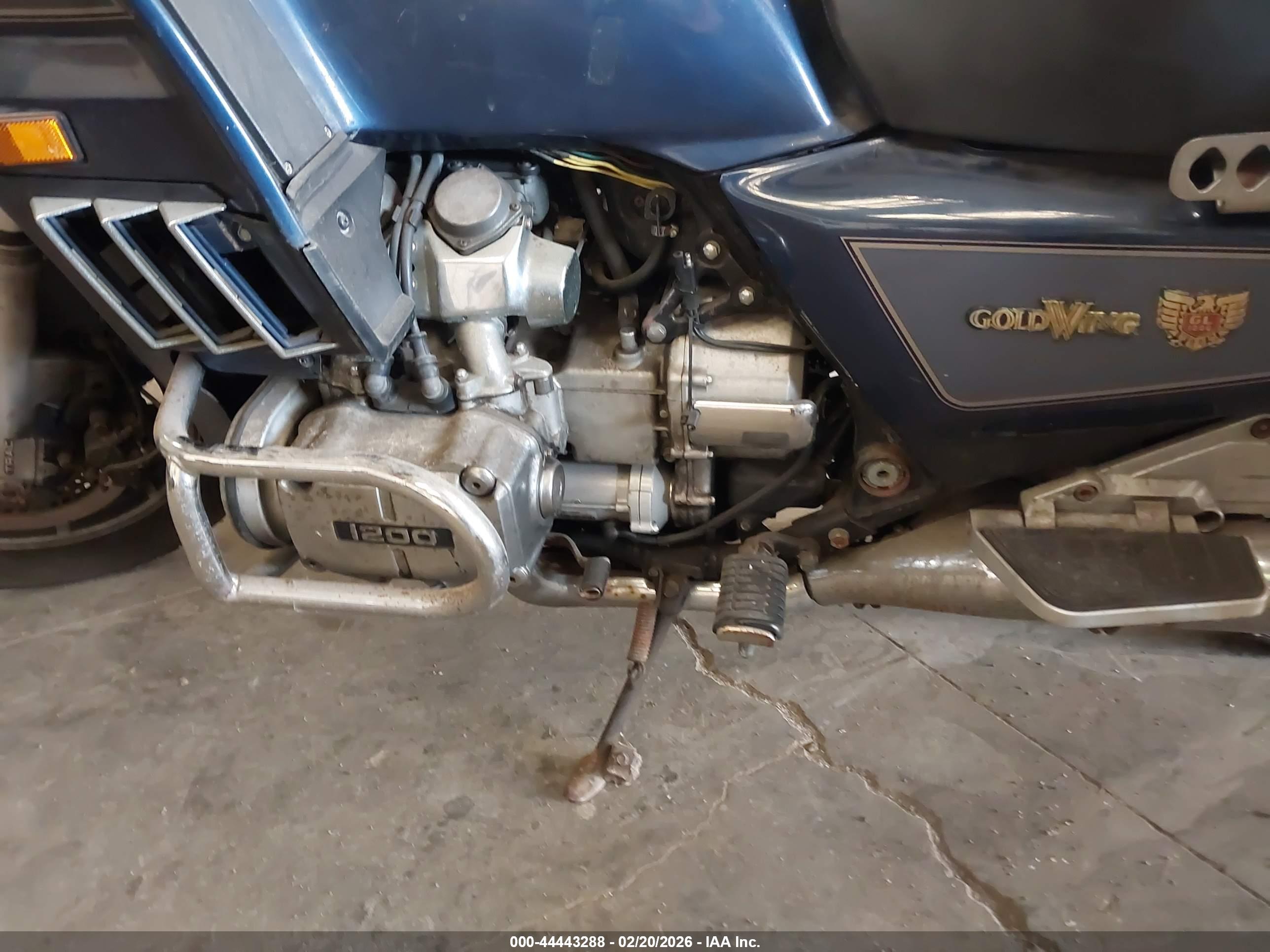 HONDA GL1200 image 9