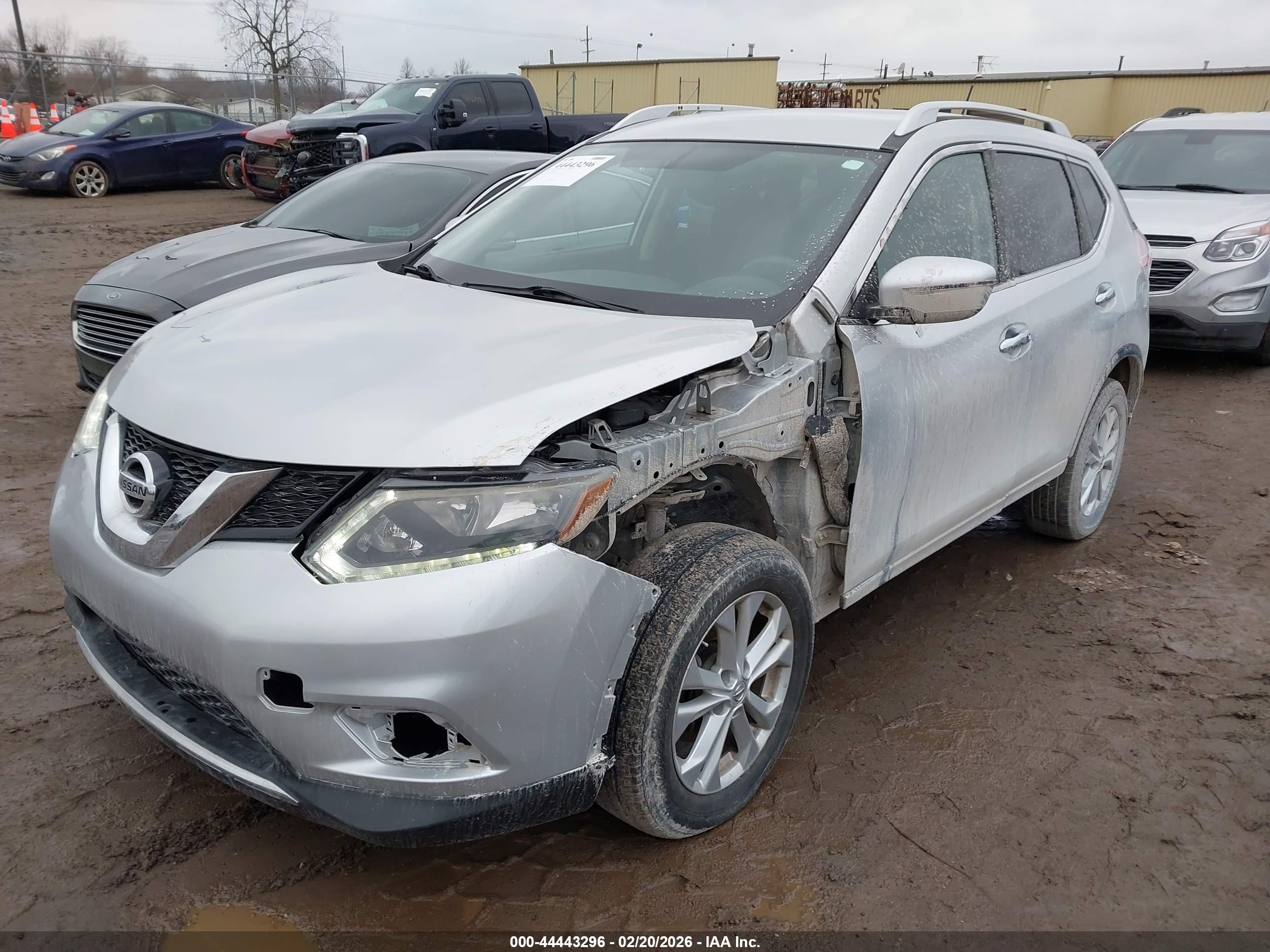 NISSAN ROGUE image 6