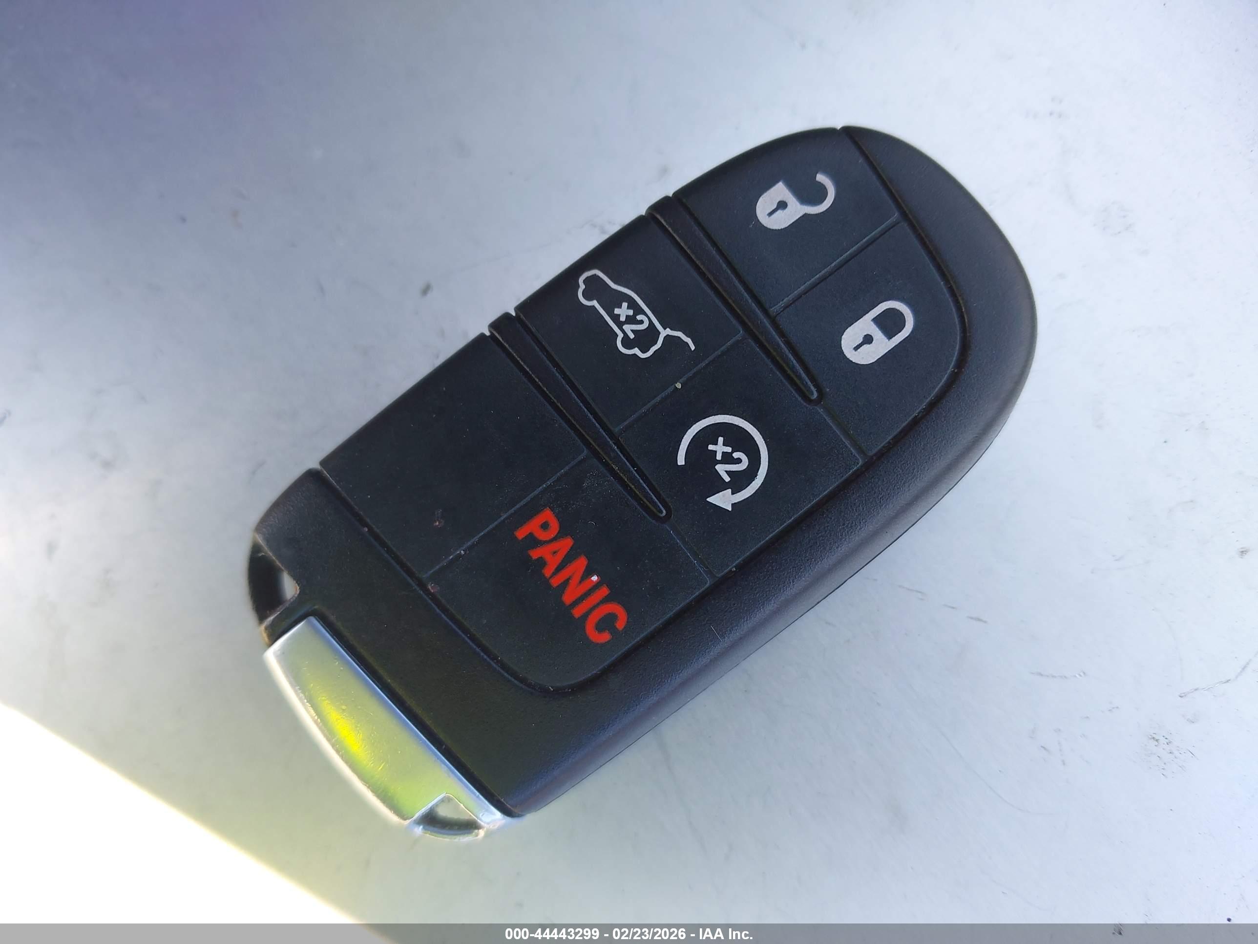 JEEP GRAND image 11