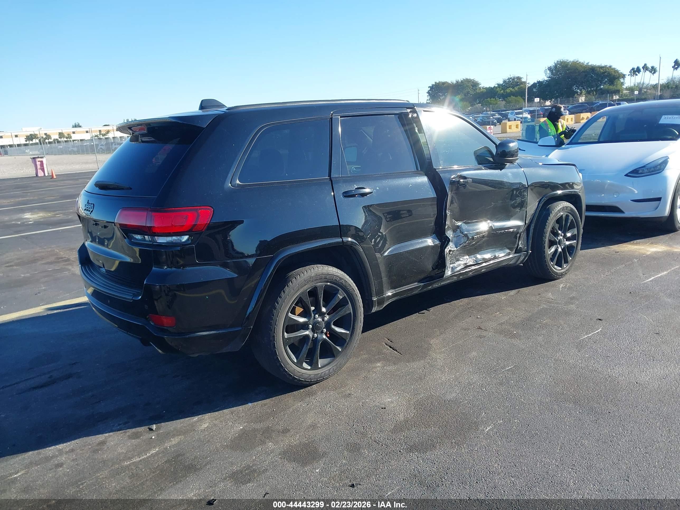 JEEP GRAND image 4