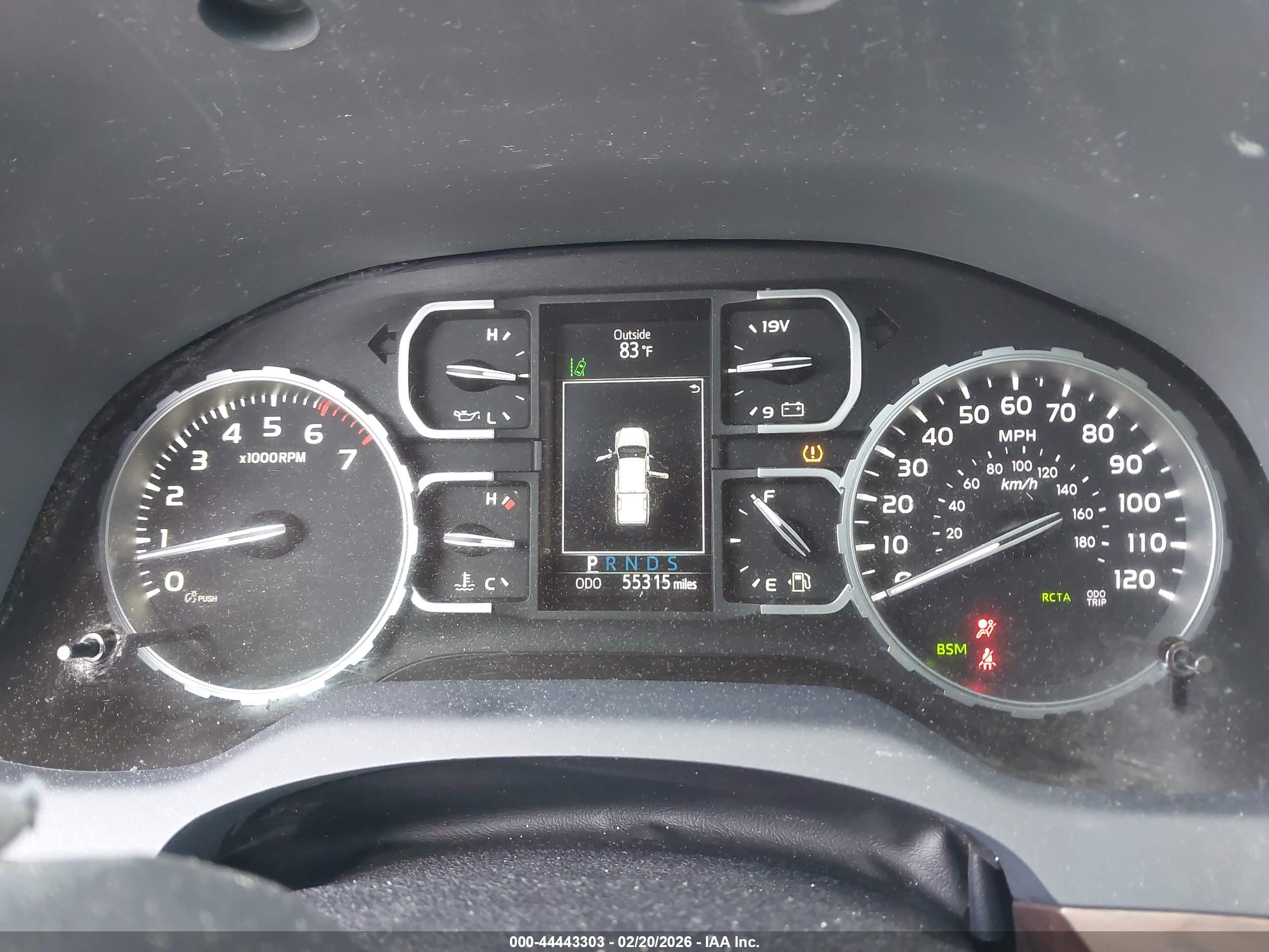 TOYOTA TUNDRA image 7