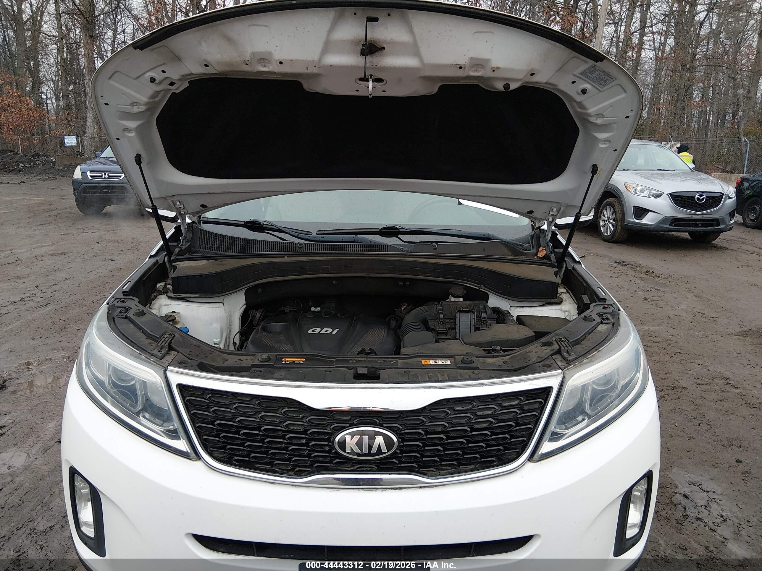 KIA SORENTO image 10