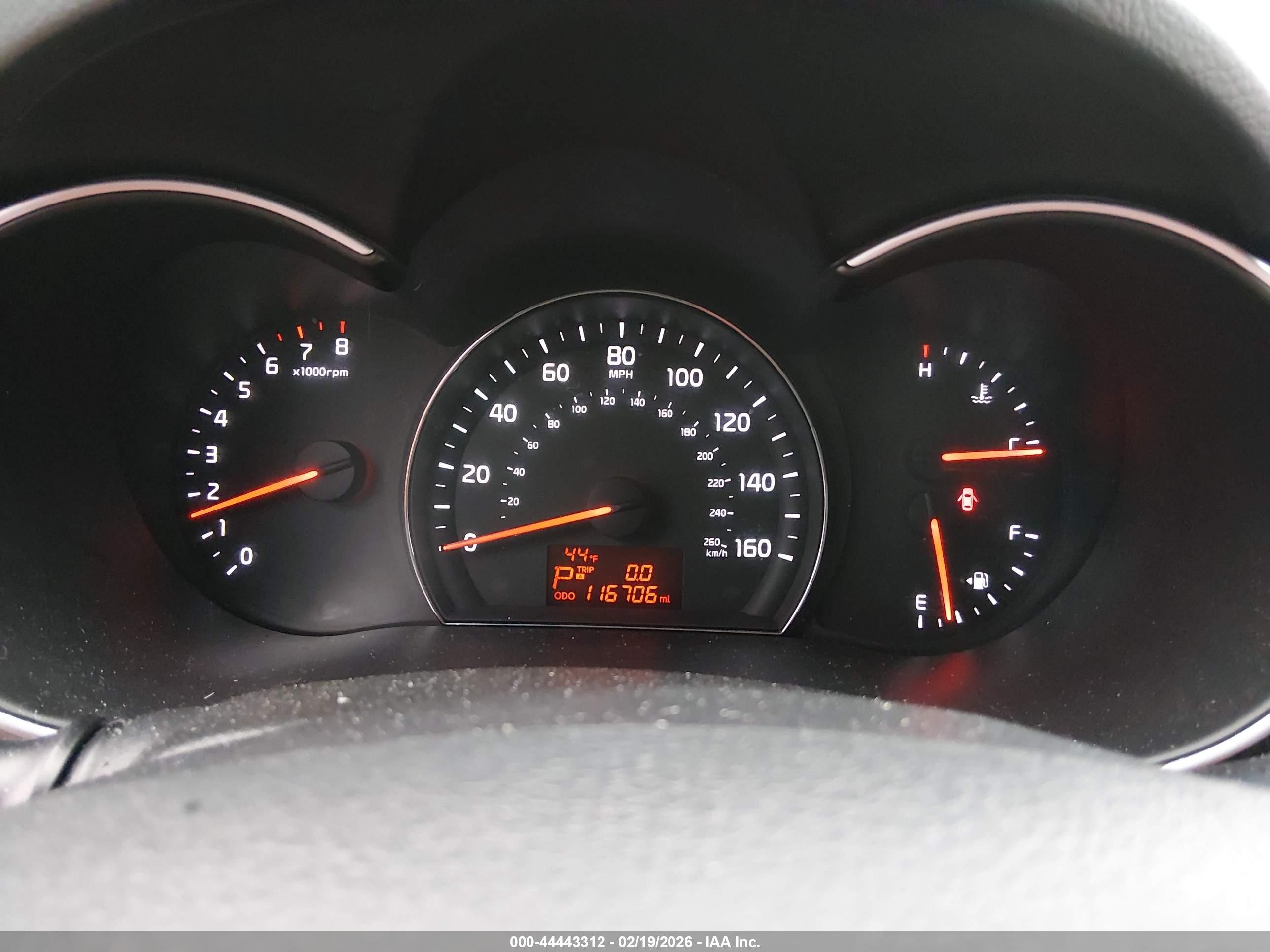 KIA SORENTO image 7