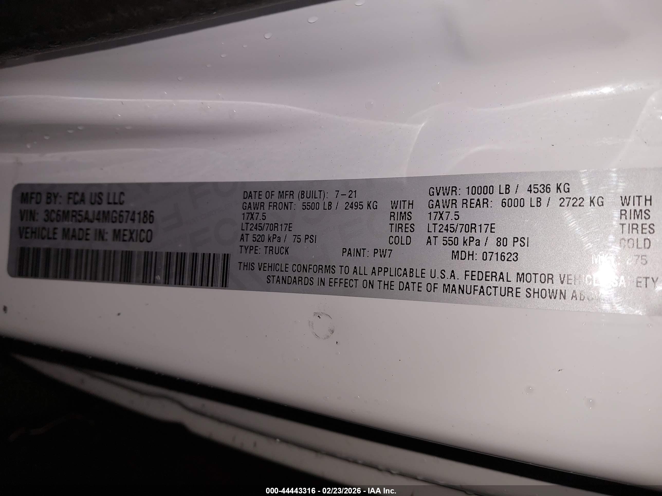 RAM 2500 image 9