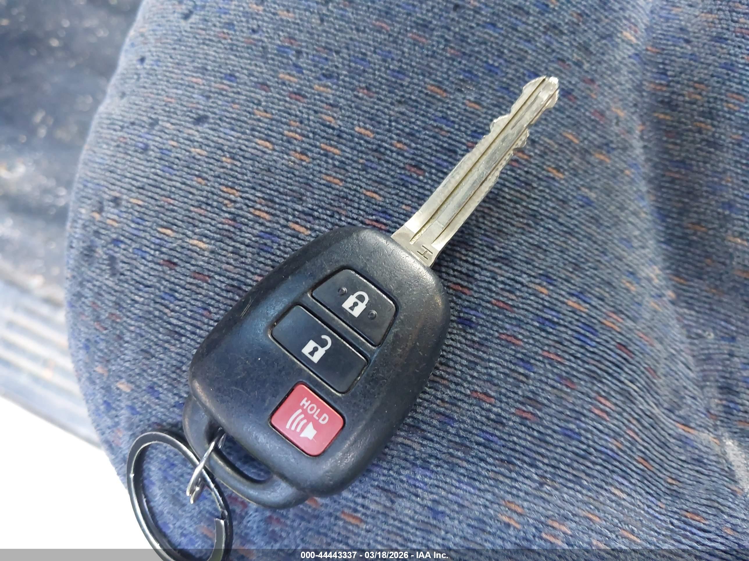 TOYOTA HIGHLANDER image 11