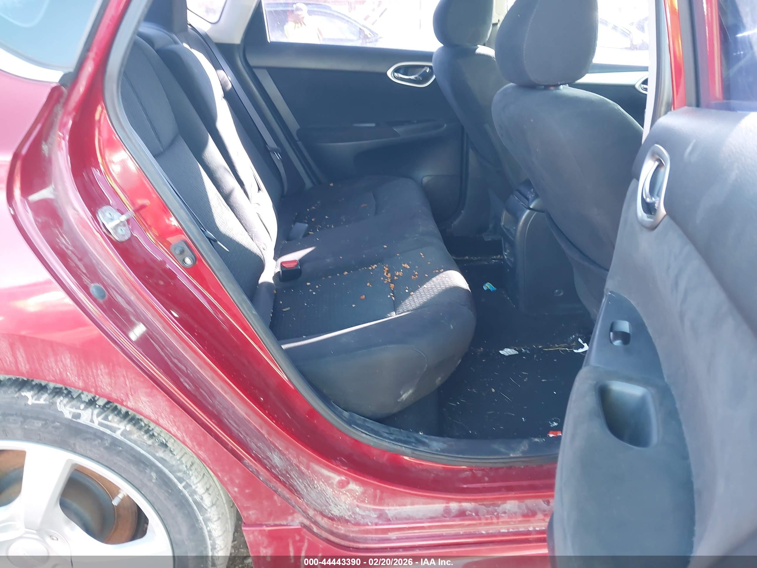 NISSAN SENTRA image 8