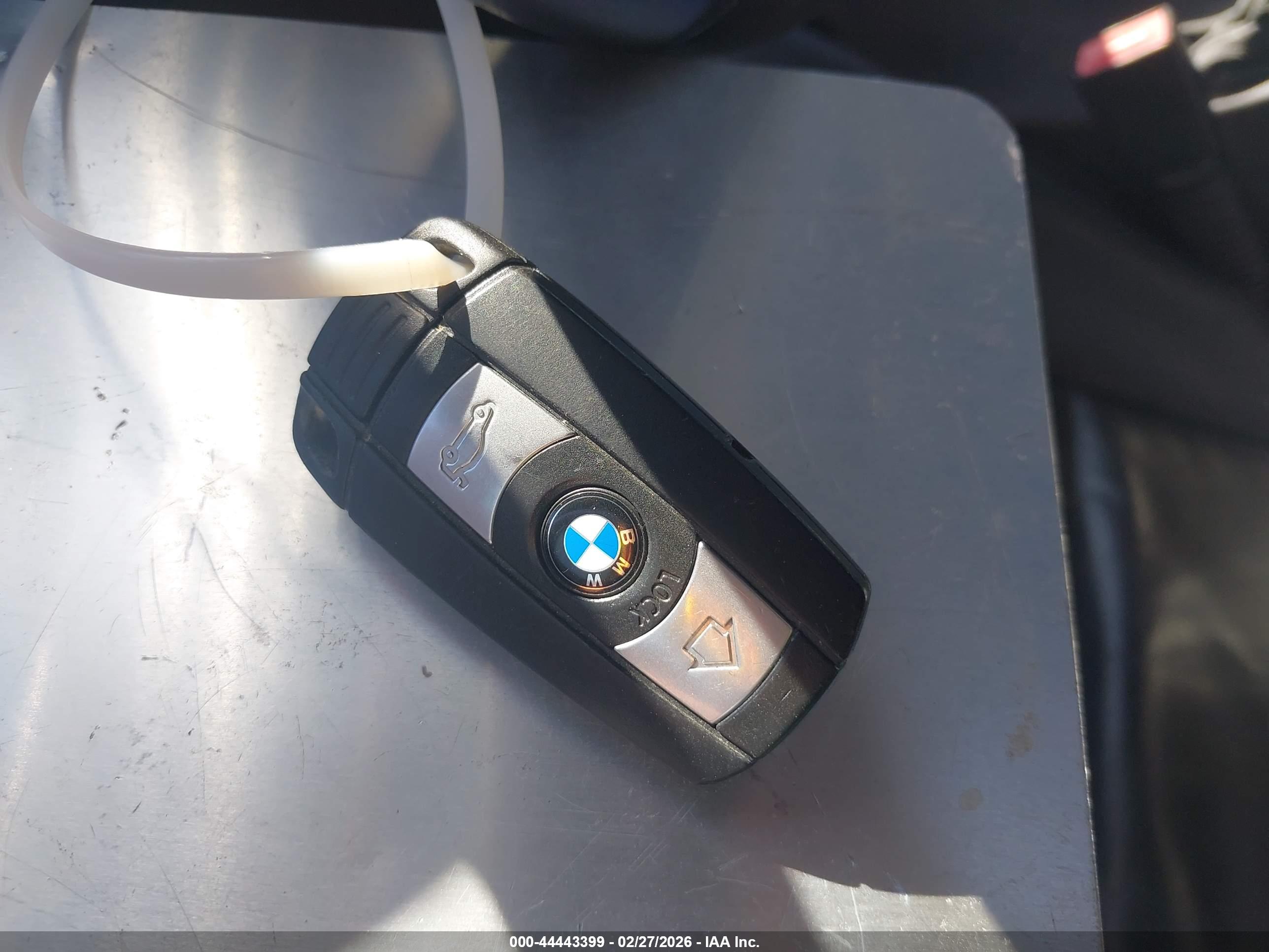 BMW M5 image 11
