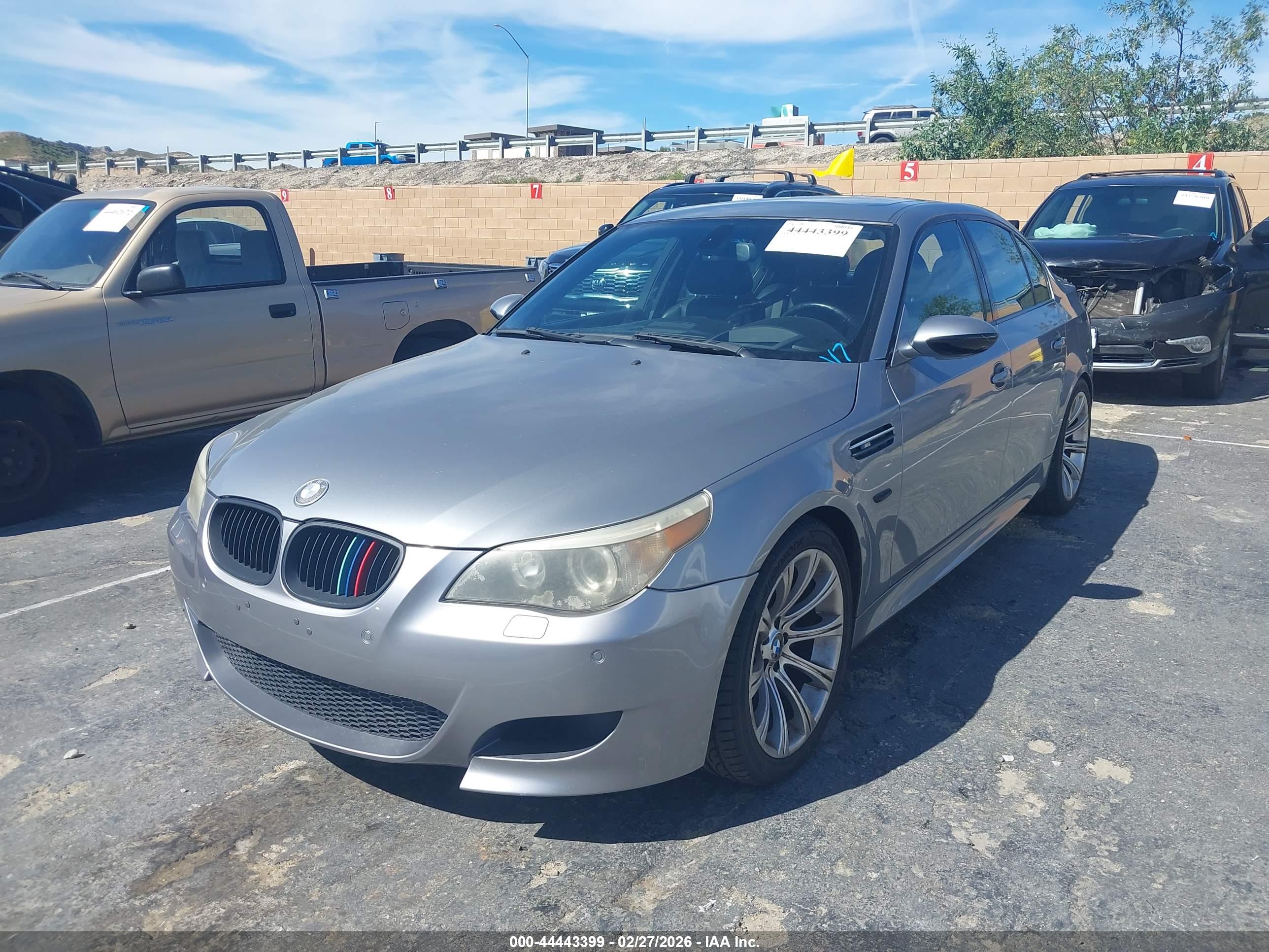 BMW M5 image 2