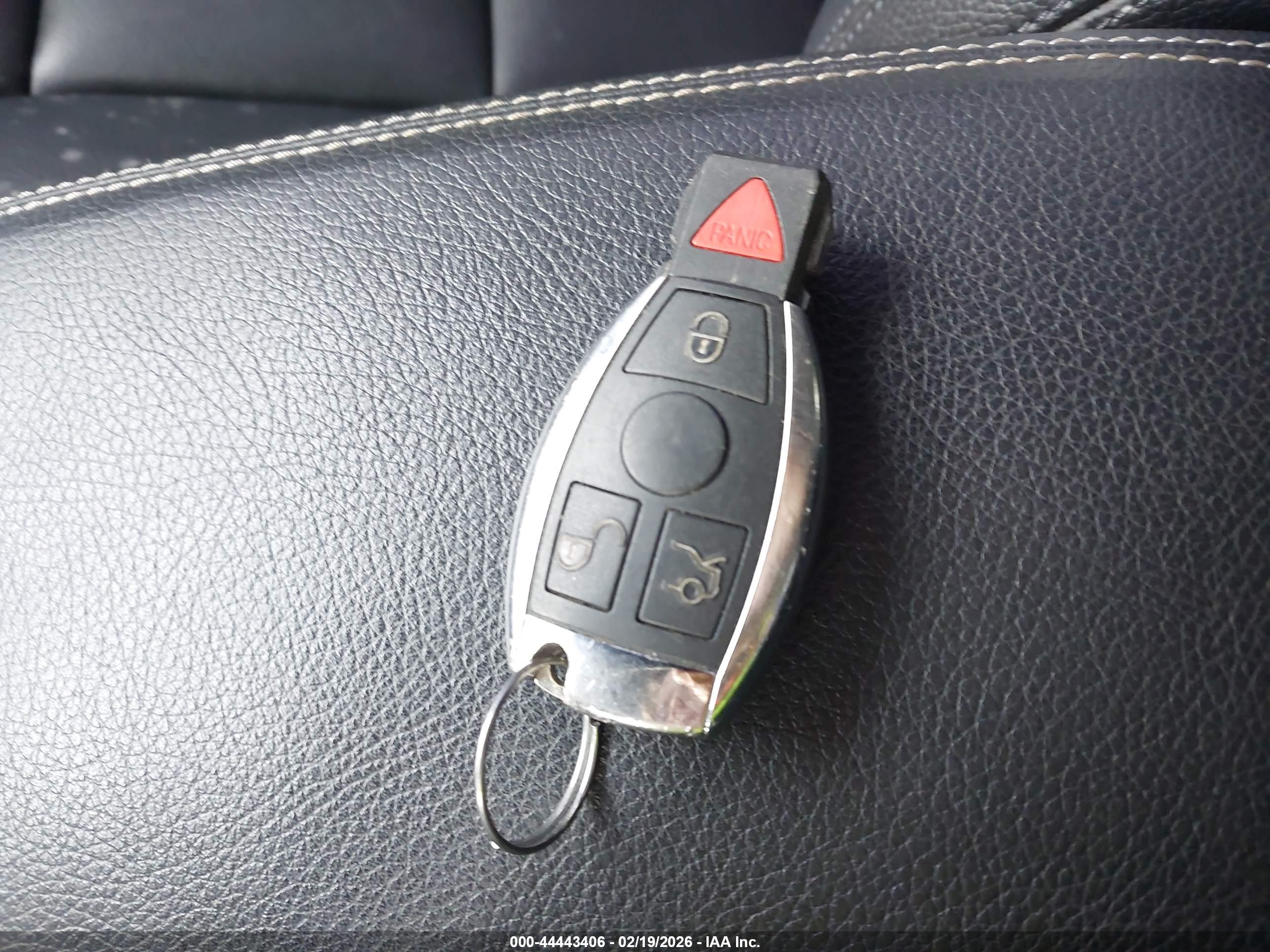 MERCEDES-BENZ CLA image 11