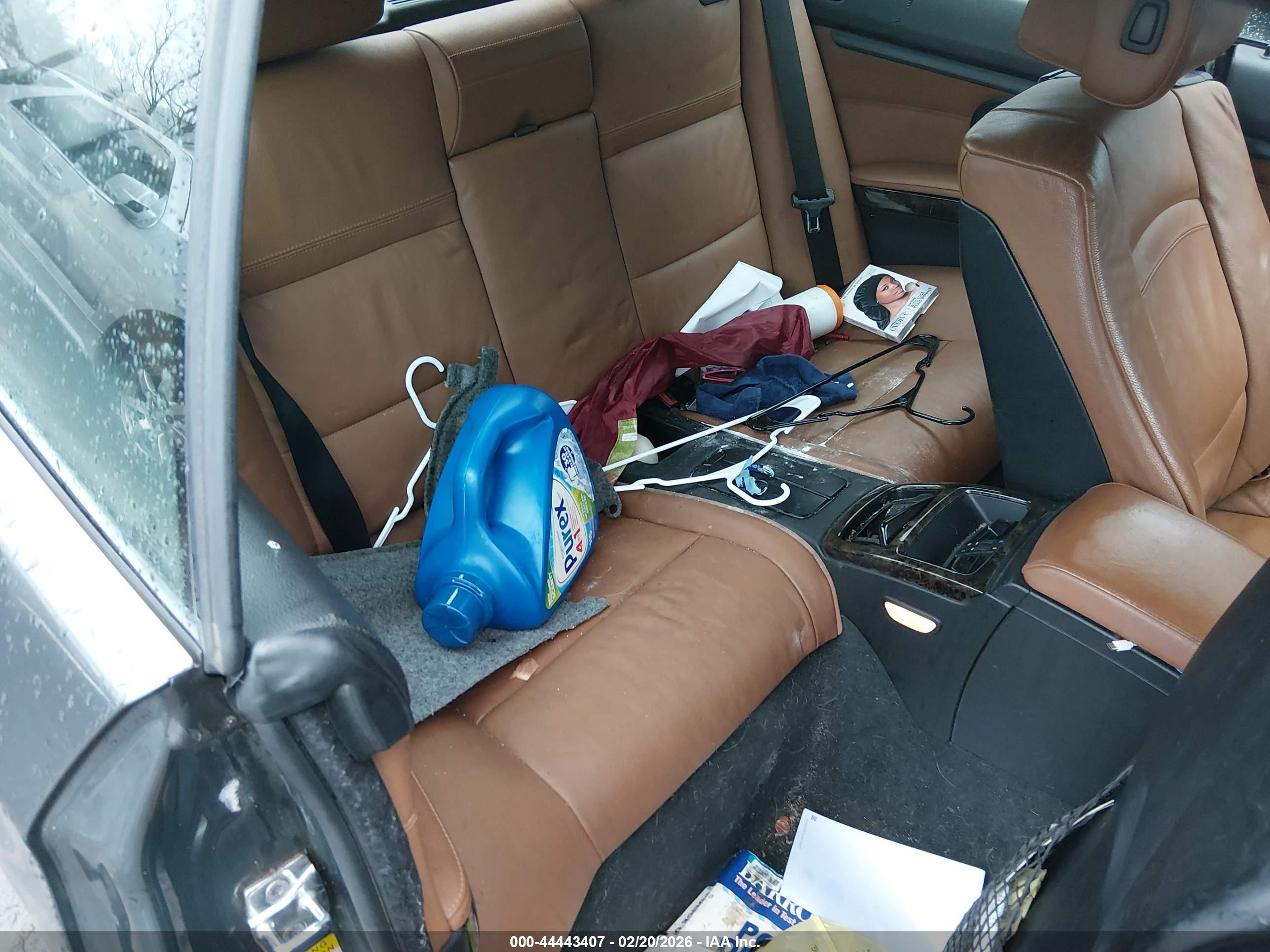 BMW 328I image 8