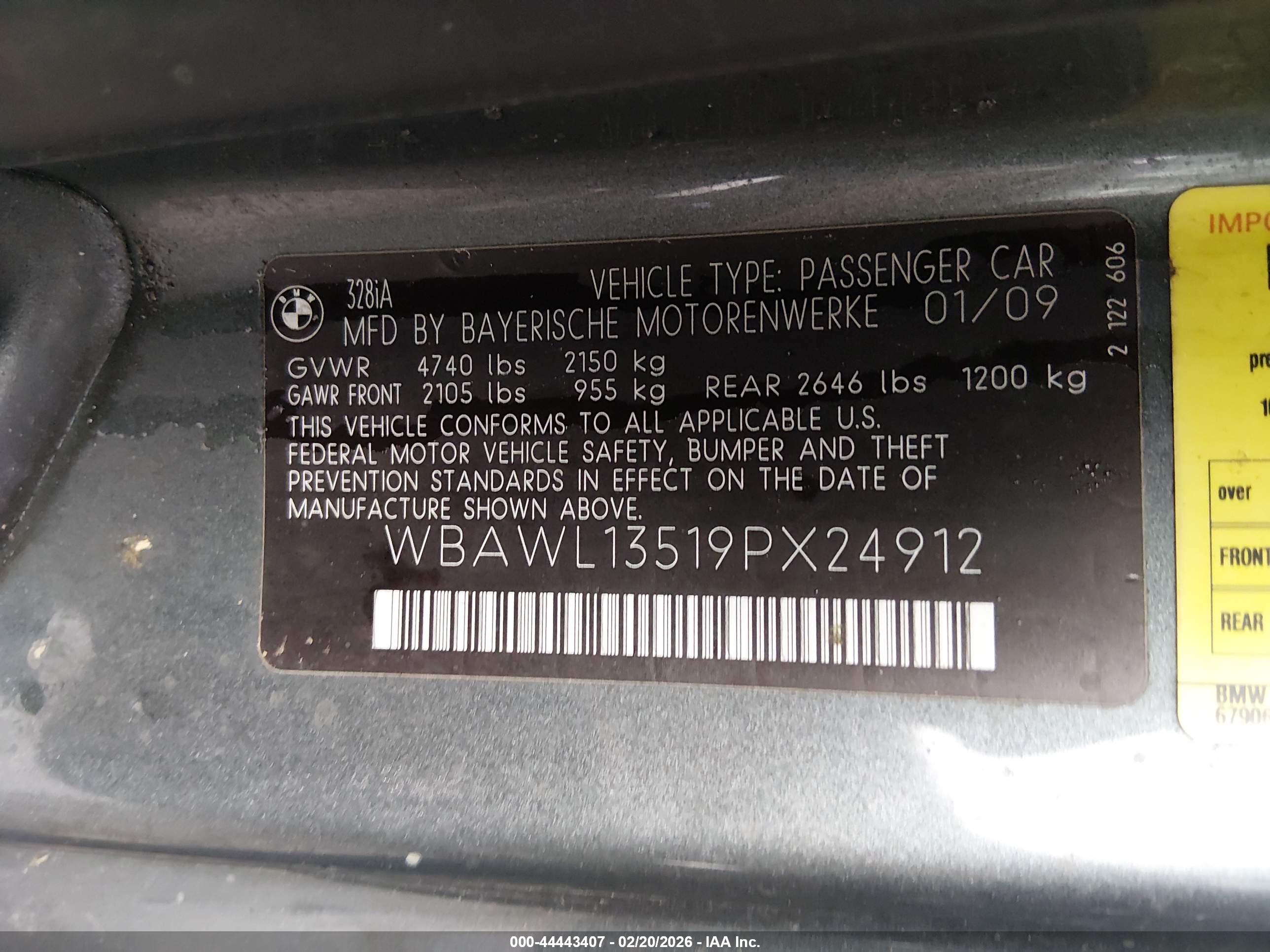 BMW 328I image 9