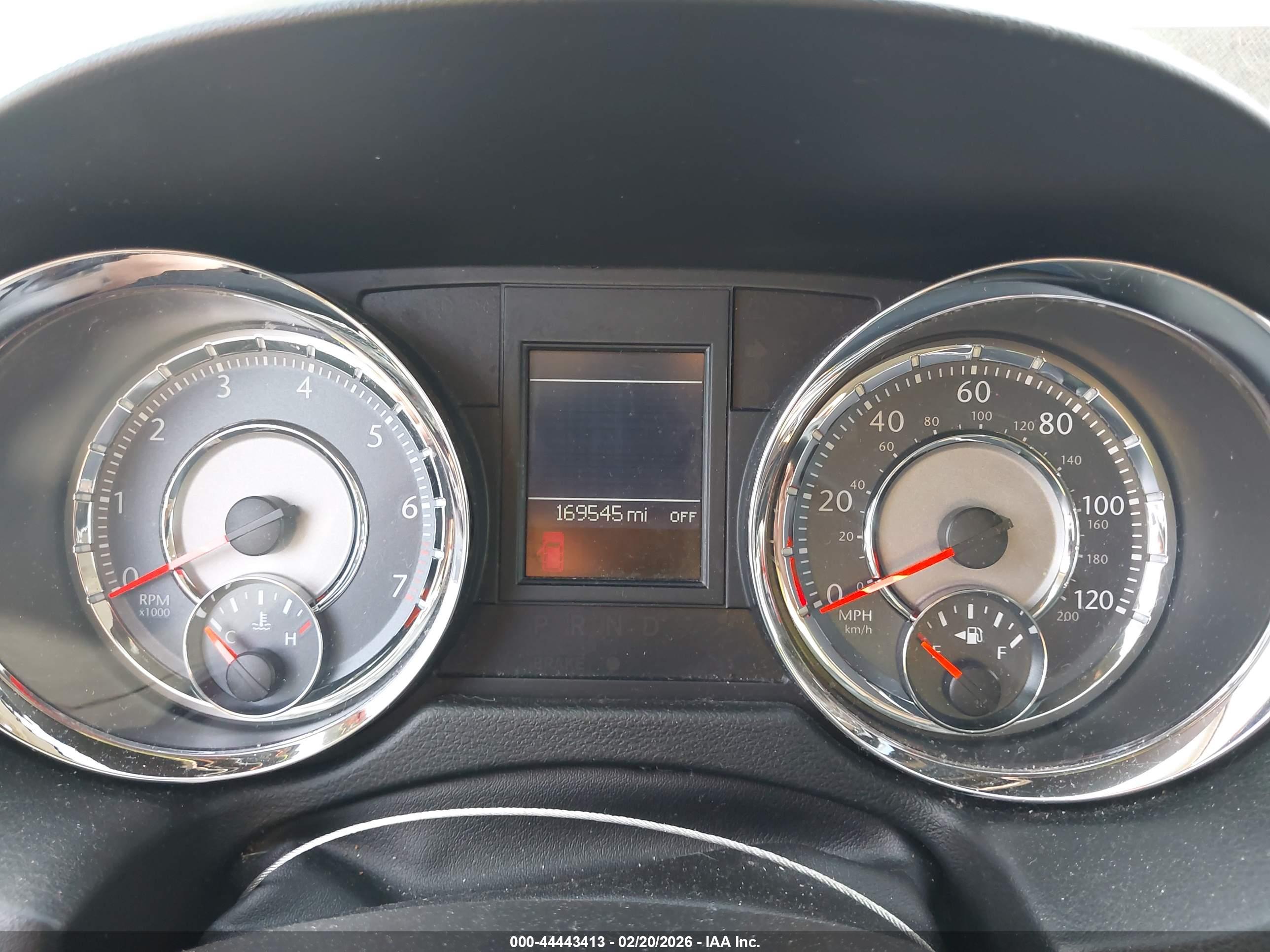 CHRYSLER TOWN image 7