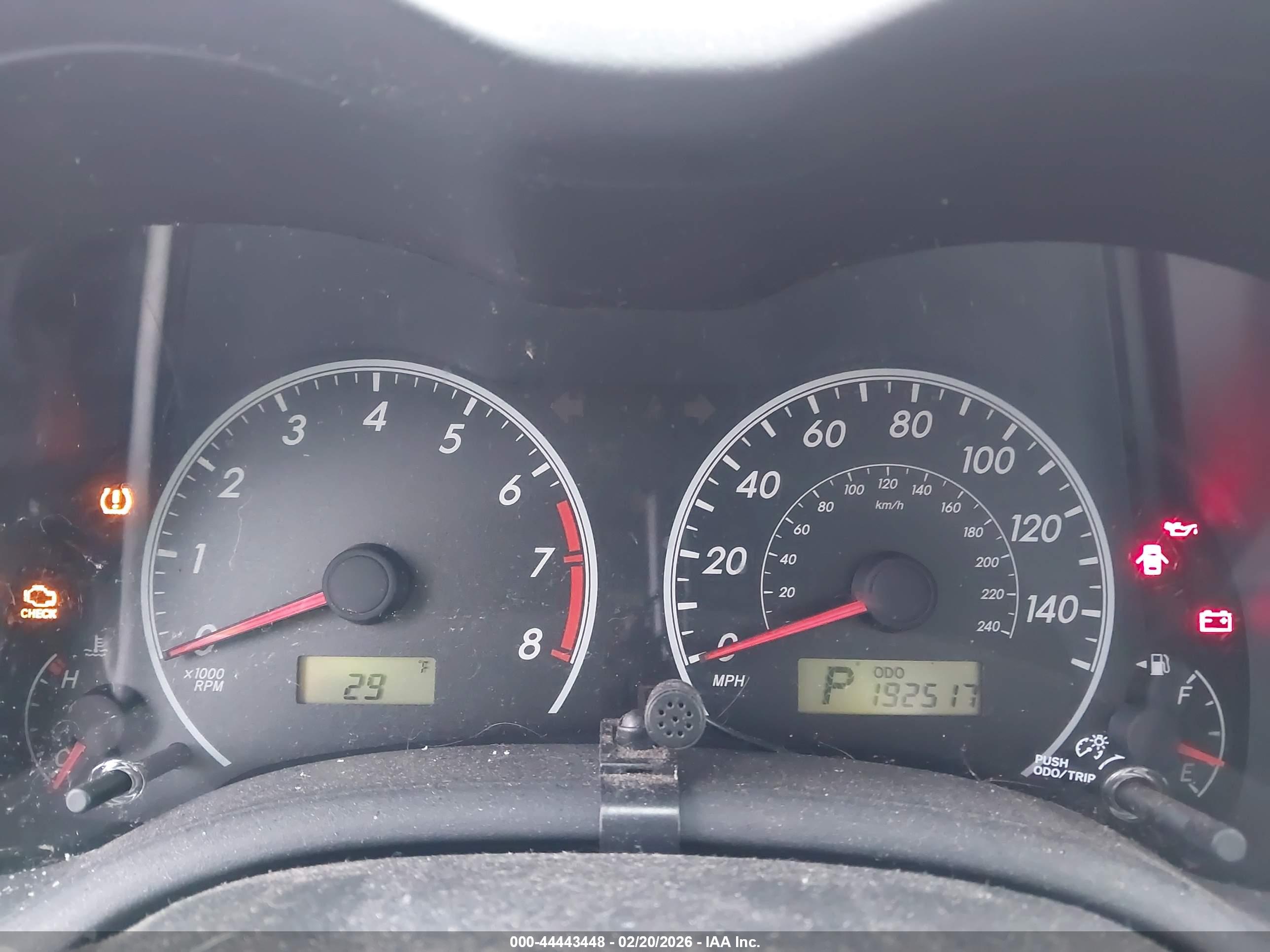 TOYOTA COROLLA image 7
