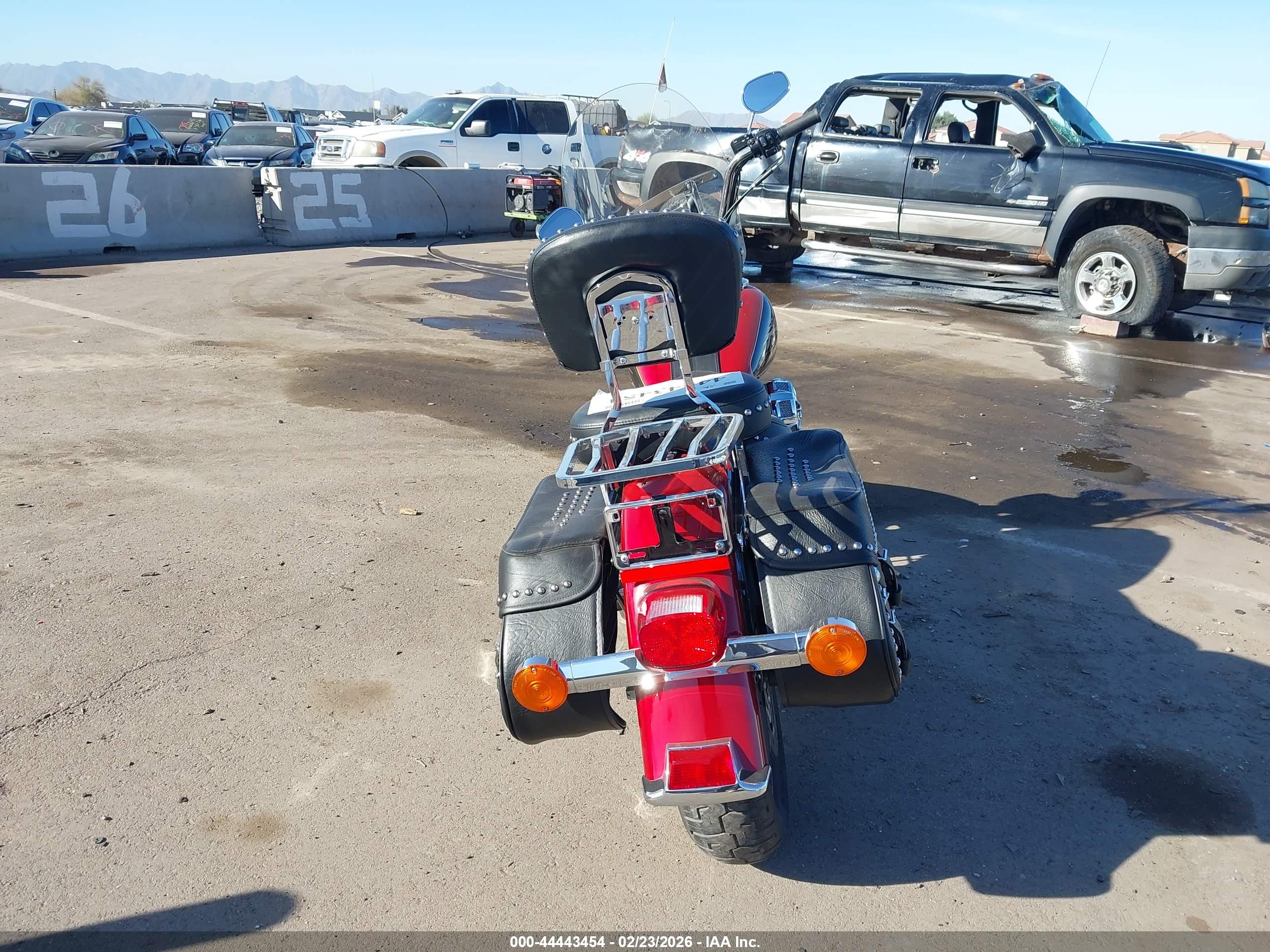 HARLEY-DAVIDSON FLSTC image 6