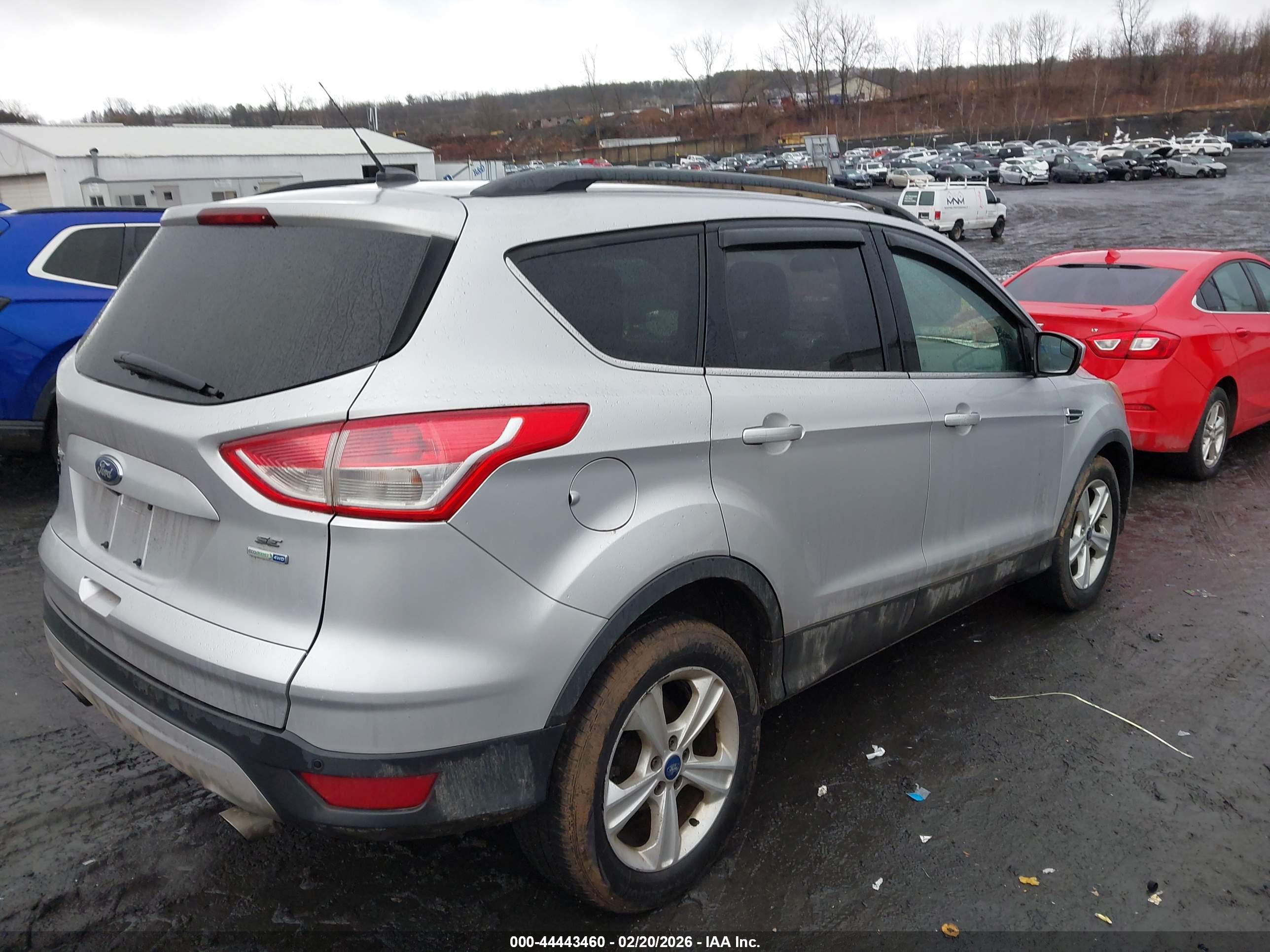 FORD ESCAPE image 4