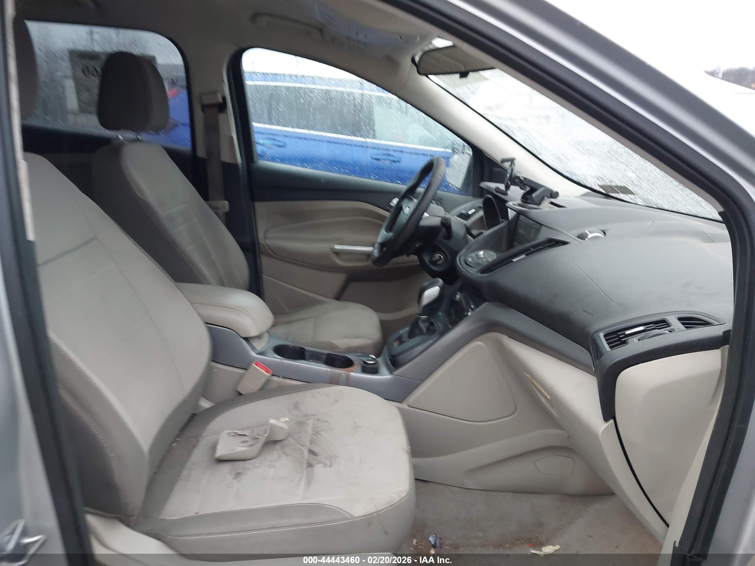FORD ESCAPE image 5