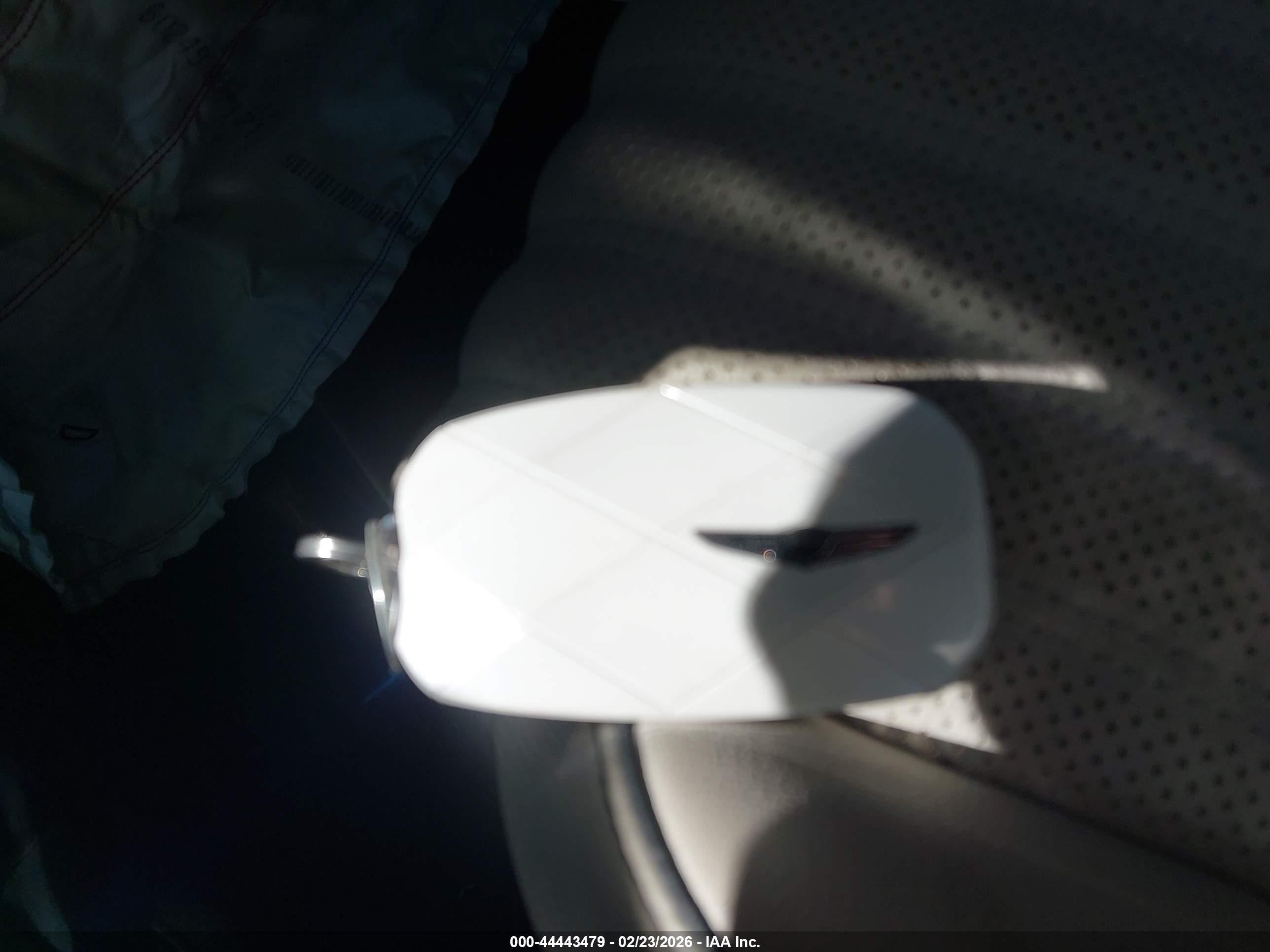 GENESIS G70 image 11