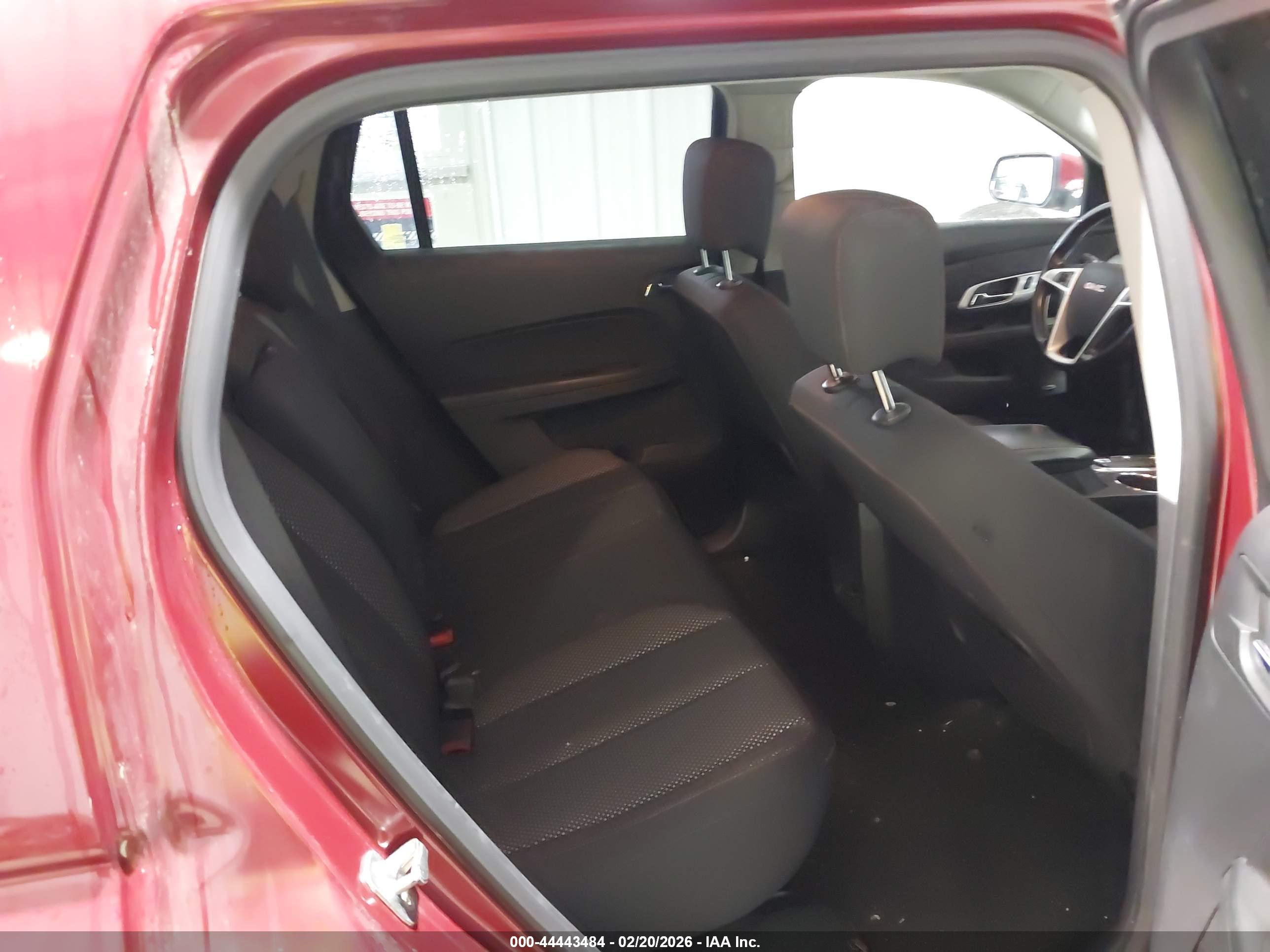 GMC TERRAIN image 8