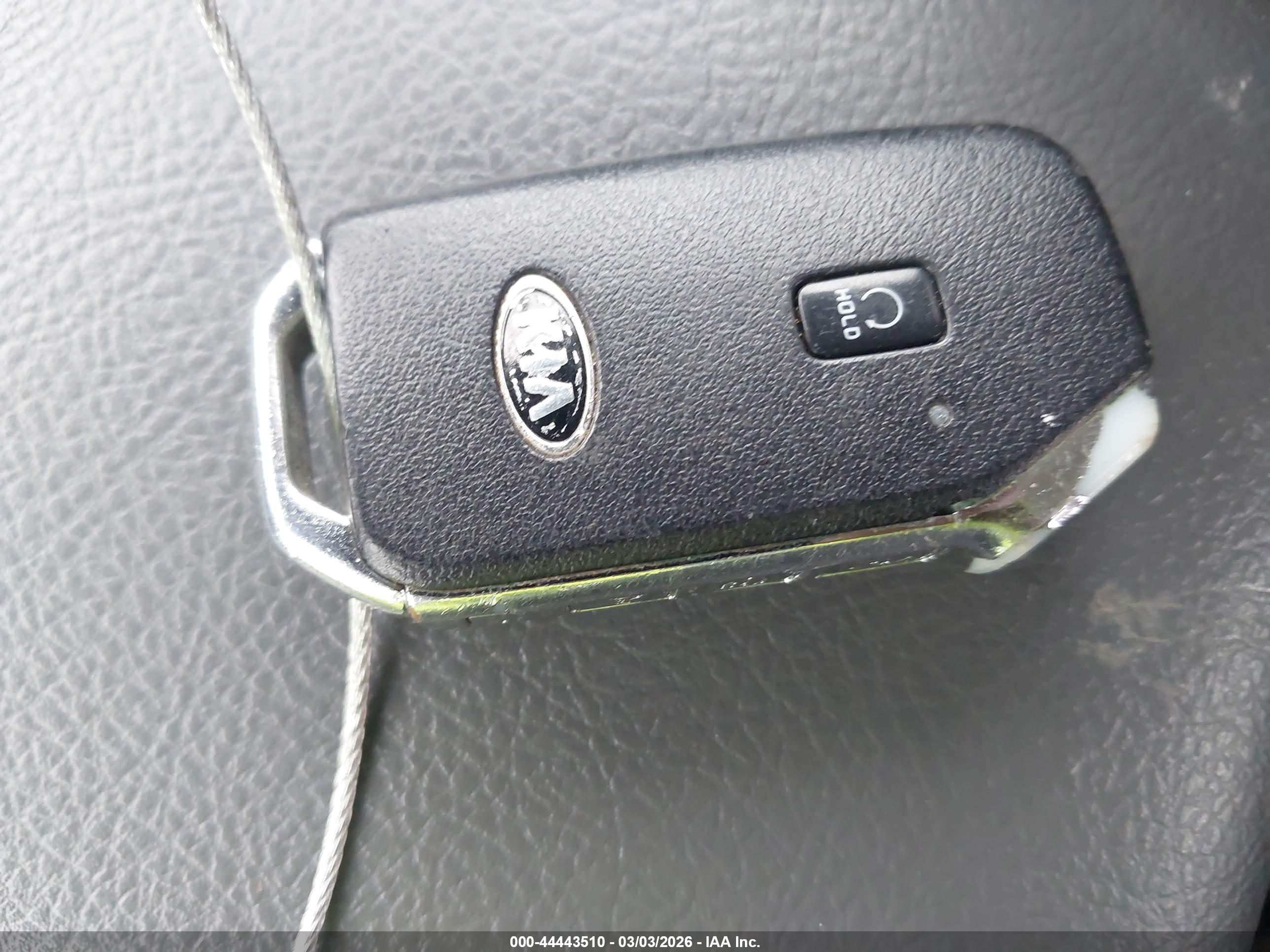 KIA K5 image 11