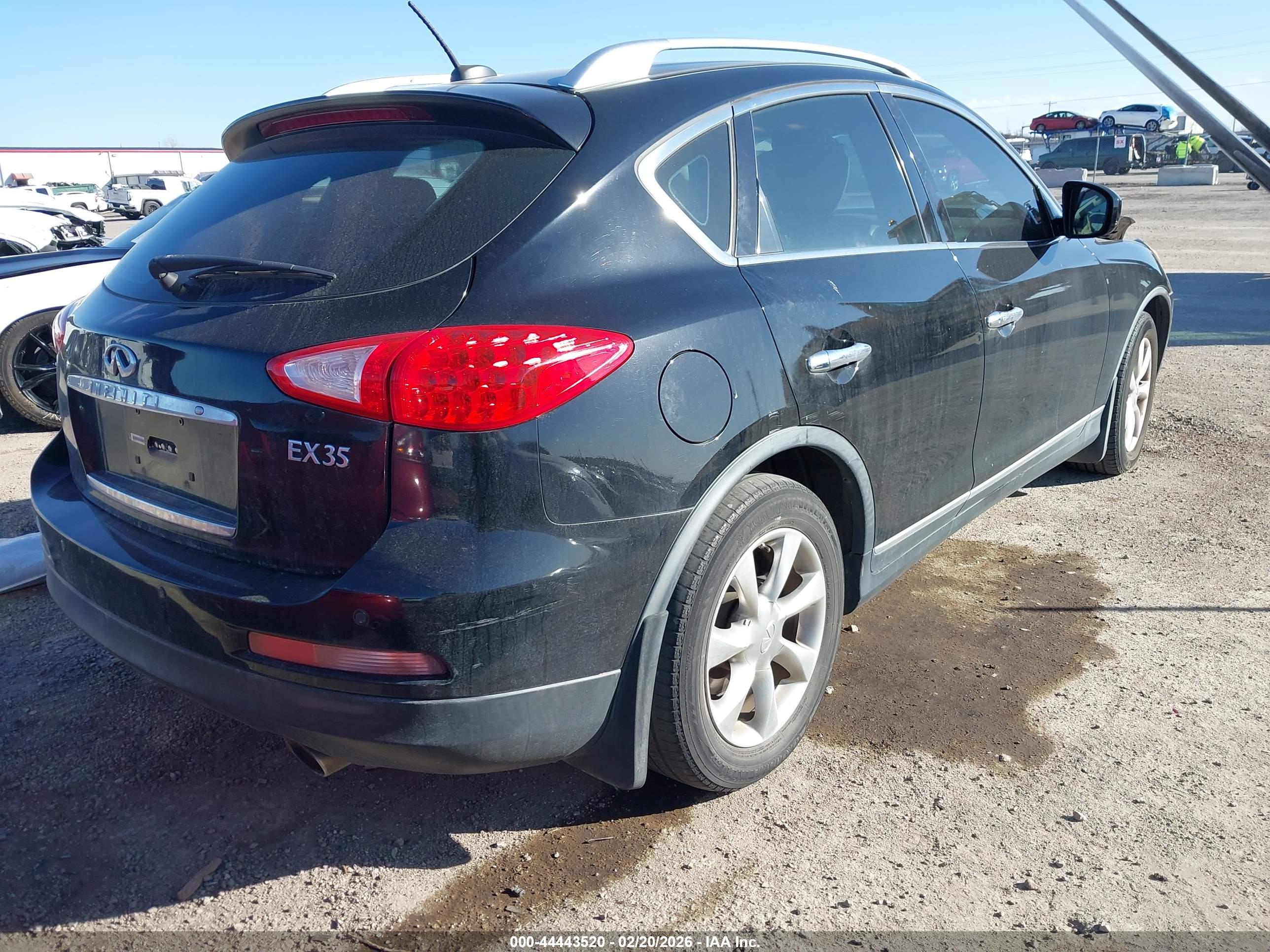 INFINITI EX35 image 4
