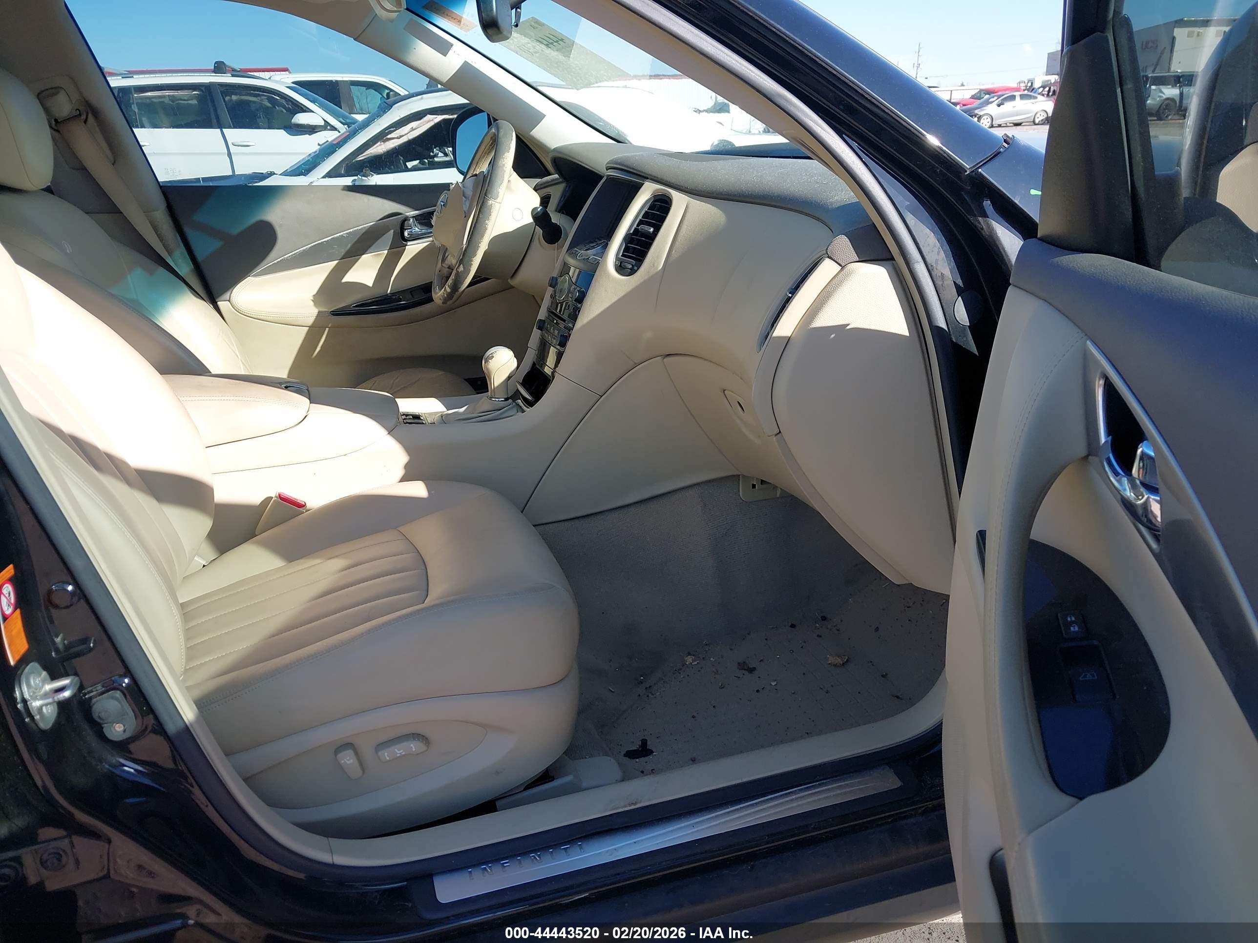 INFINITI EX35 image 5