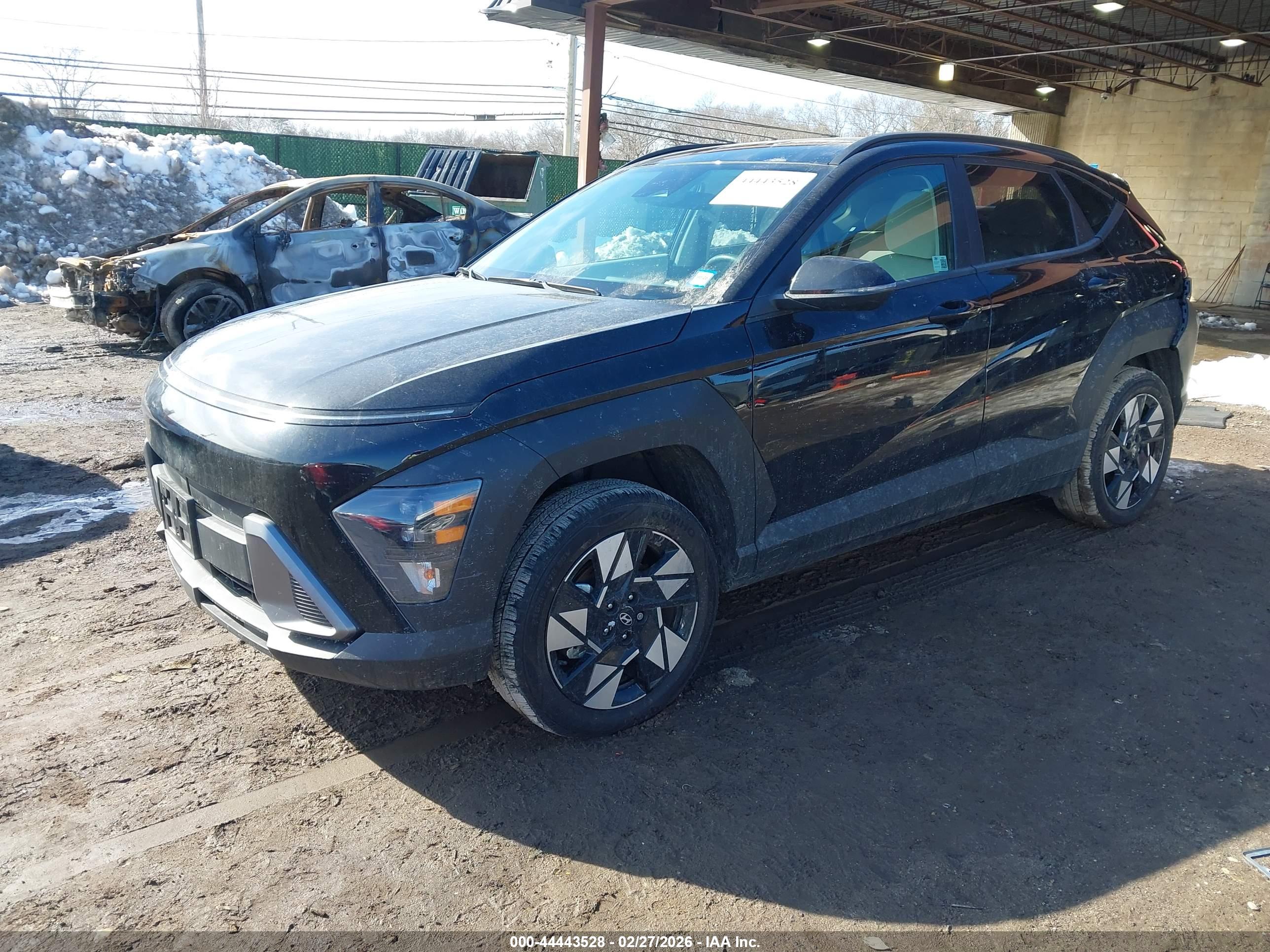 HYUNDAI KONA image 2