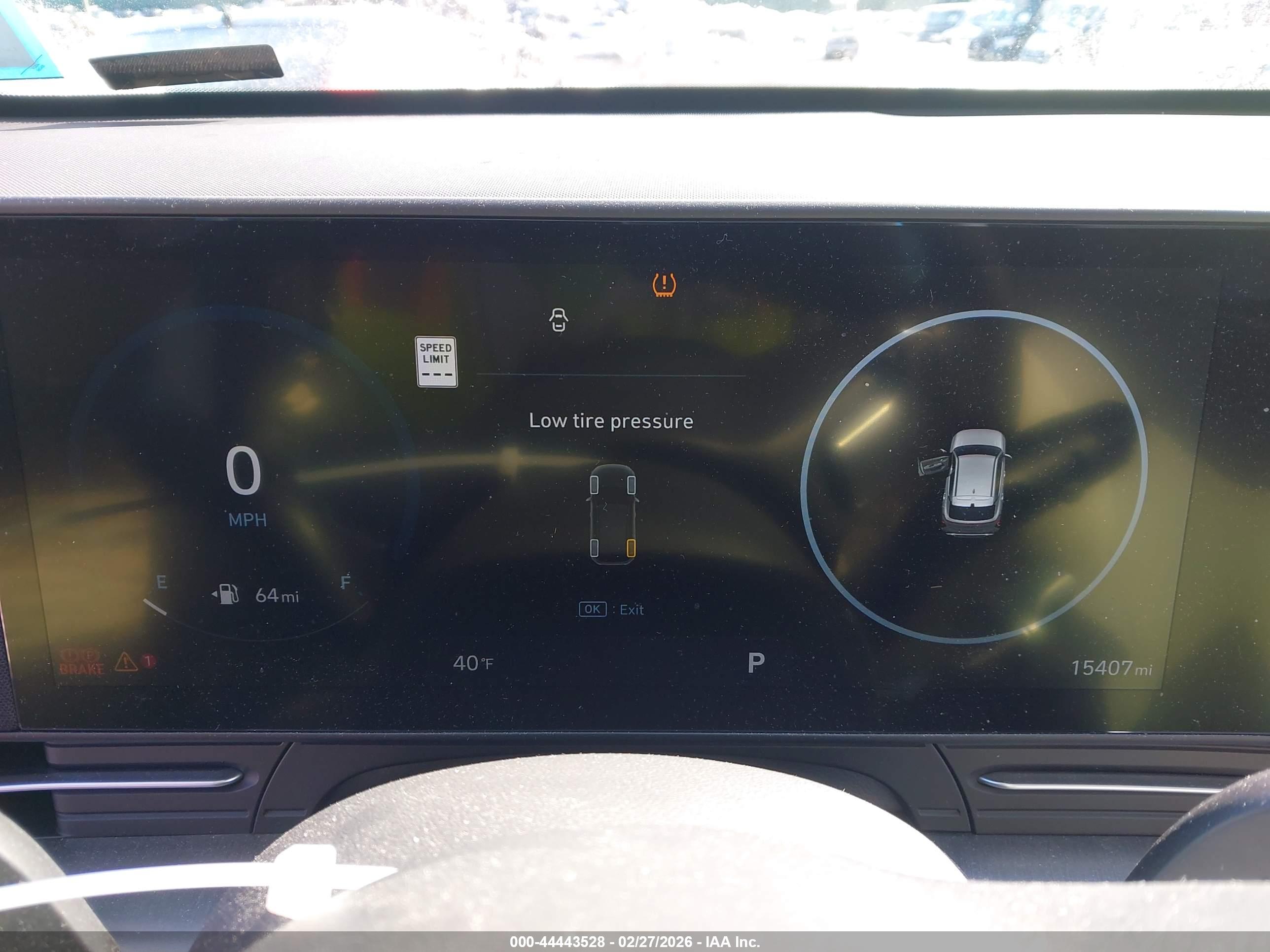 HYUNDAI KONA image 7