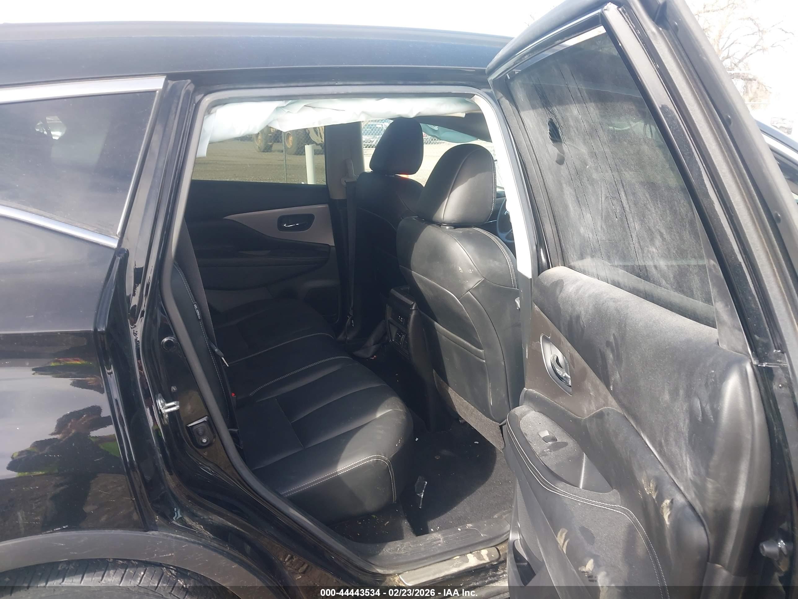 NISSAN MURANO image 8