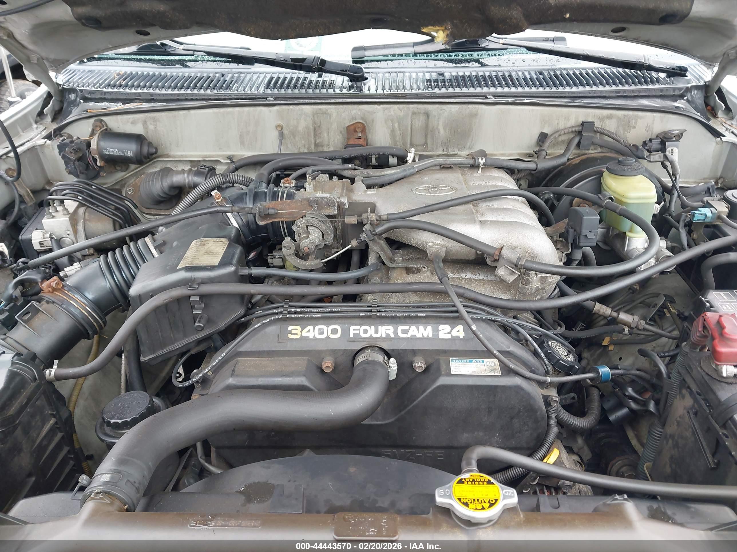 TOYOTA 4RUNNER image 10