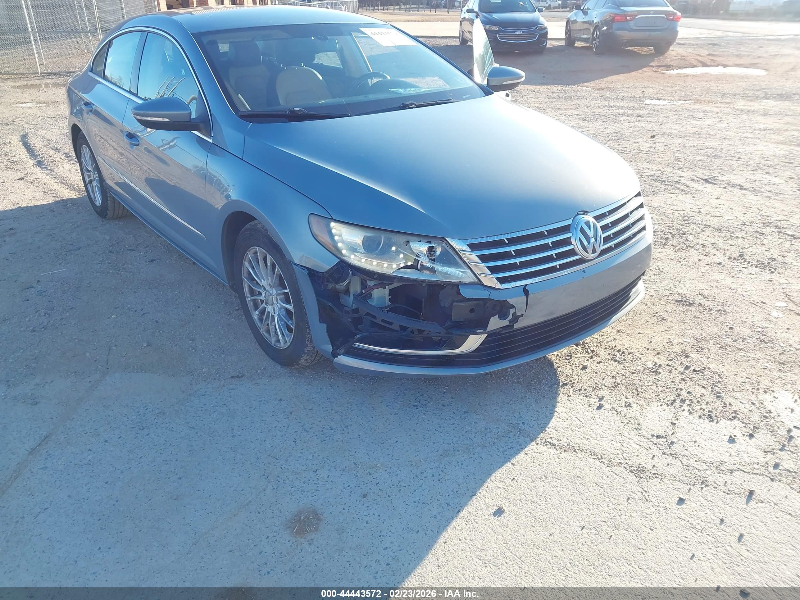 VOLKSWAGEN CC image 6