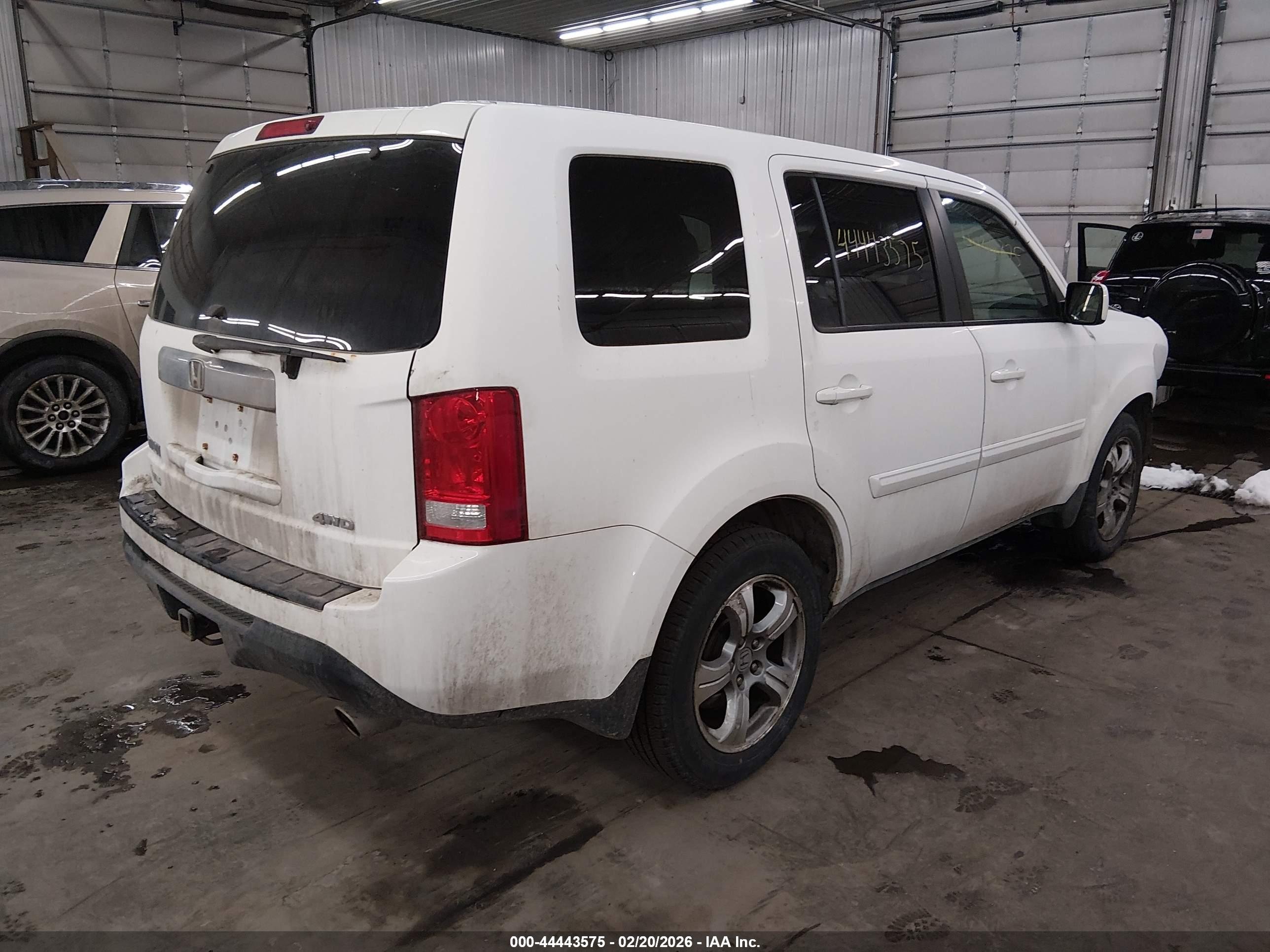 HONDA PILOT image 4