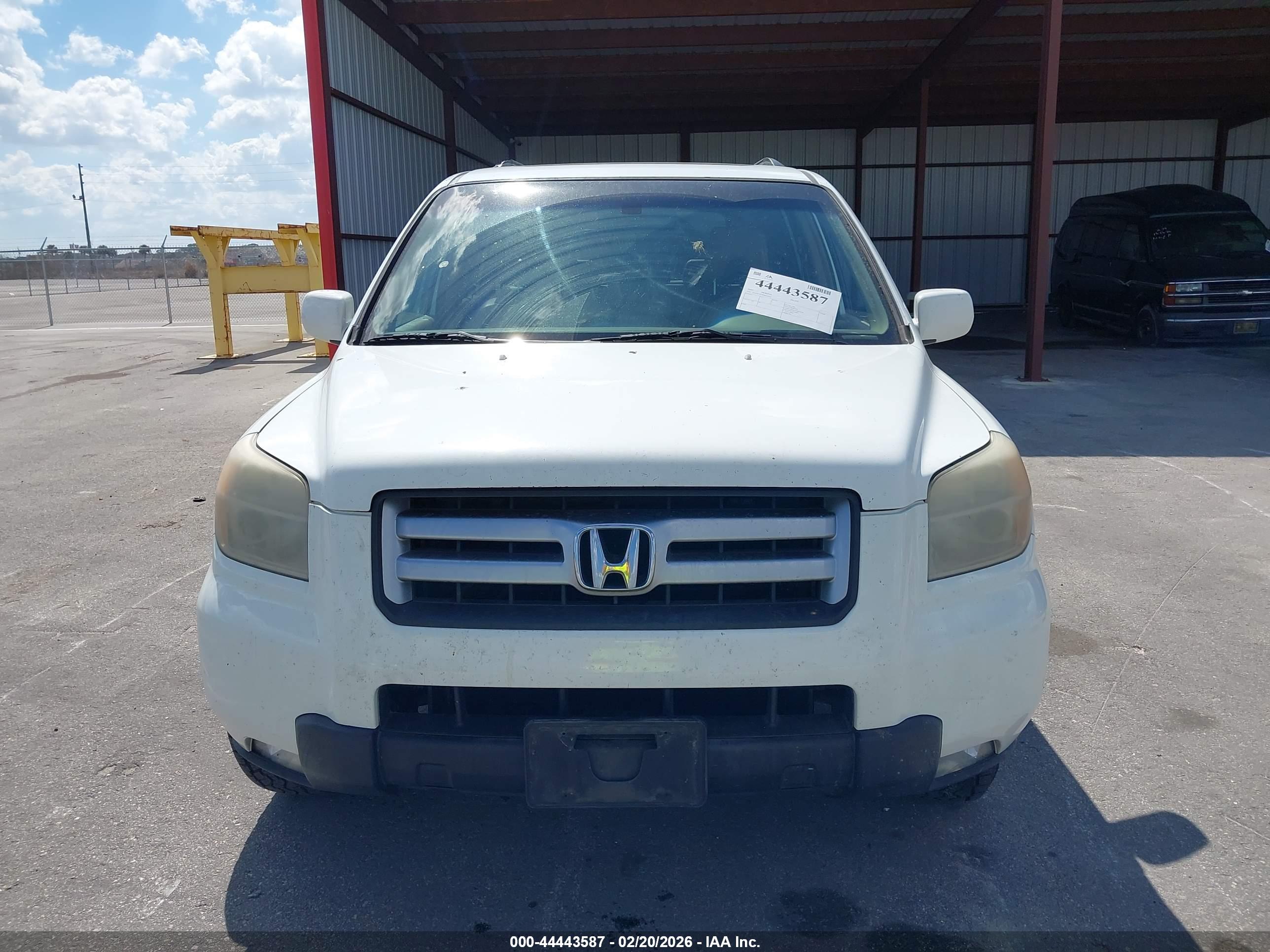 HONDA PILOT image 6