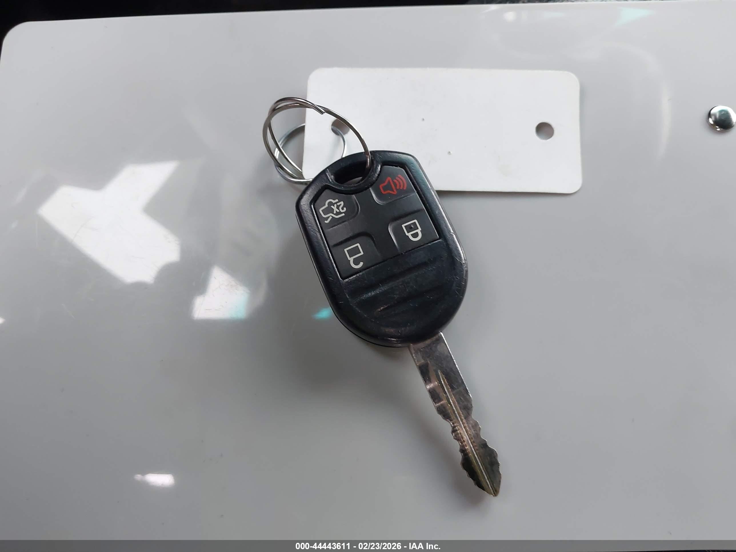 FORD EXPLORER image 11