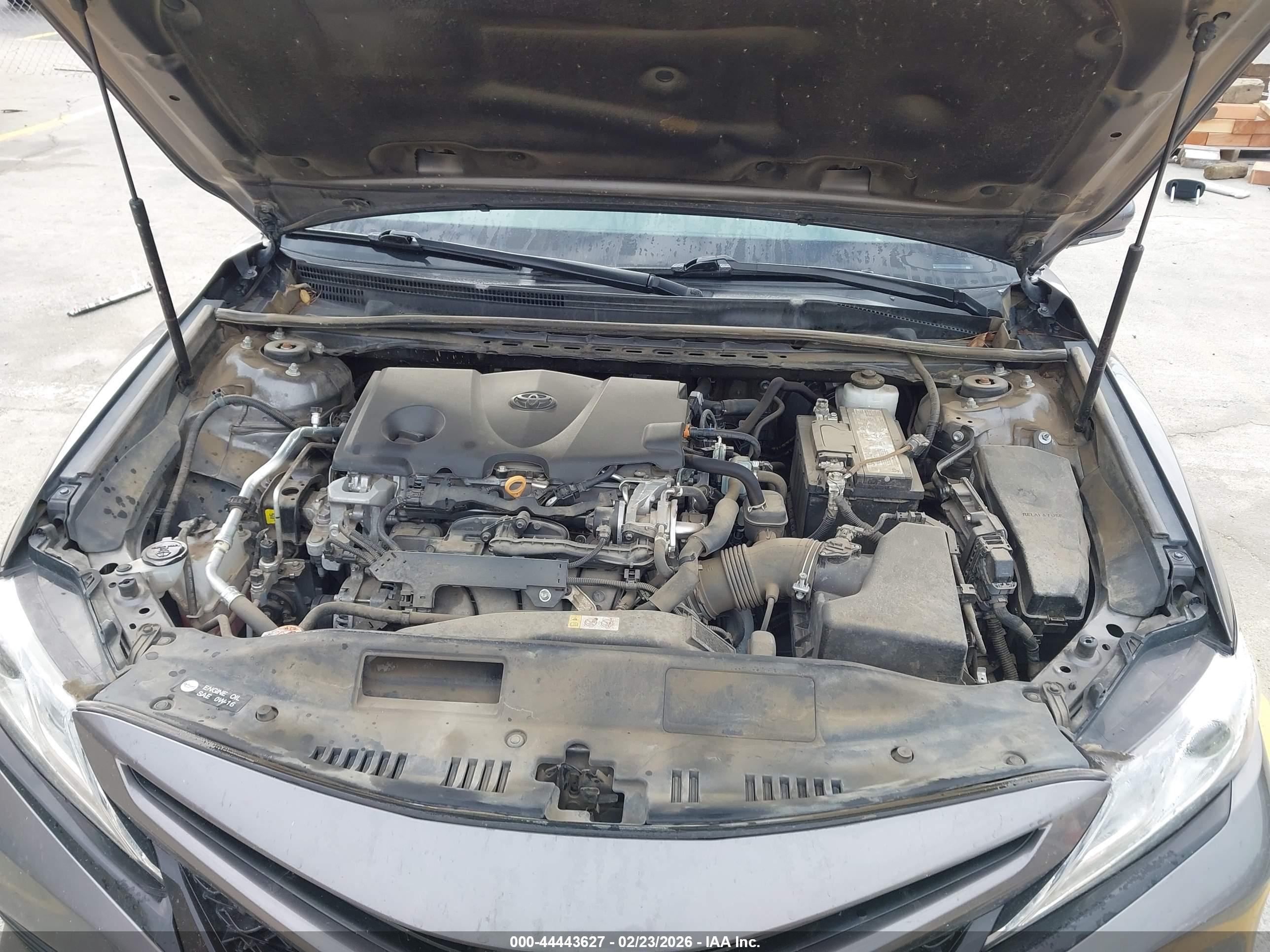 TOYOTA CAMRY image 10
