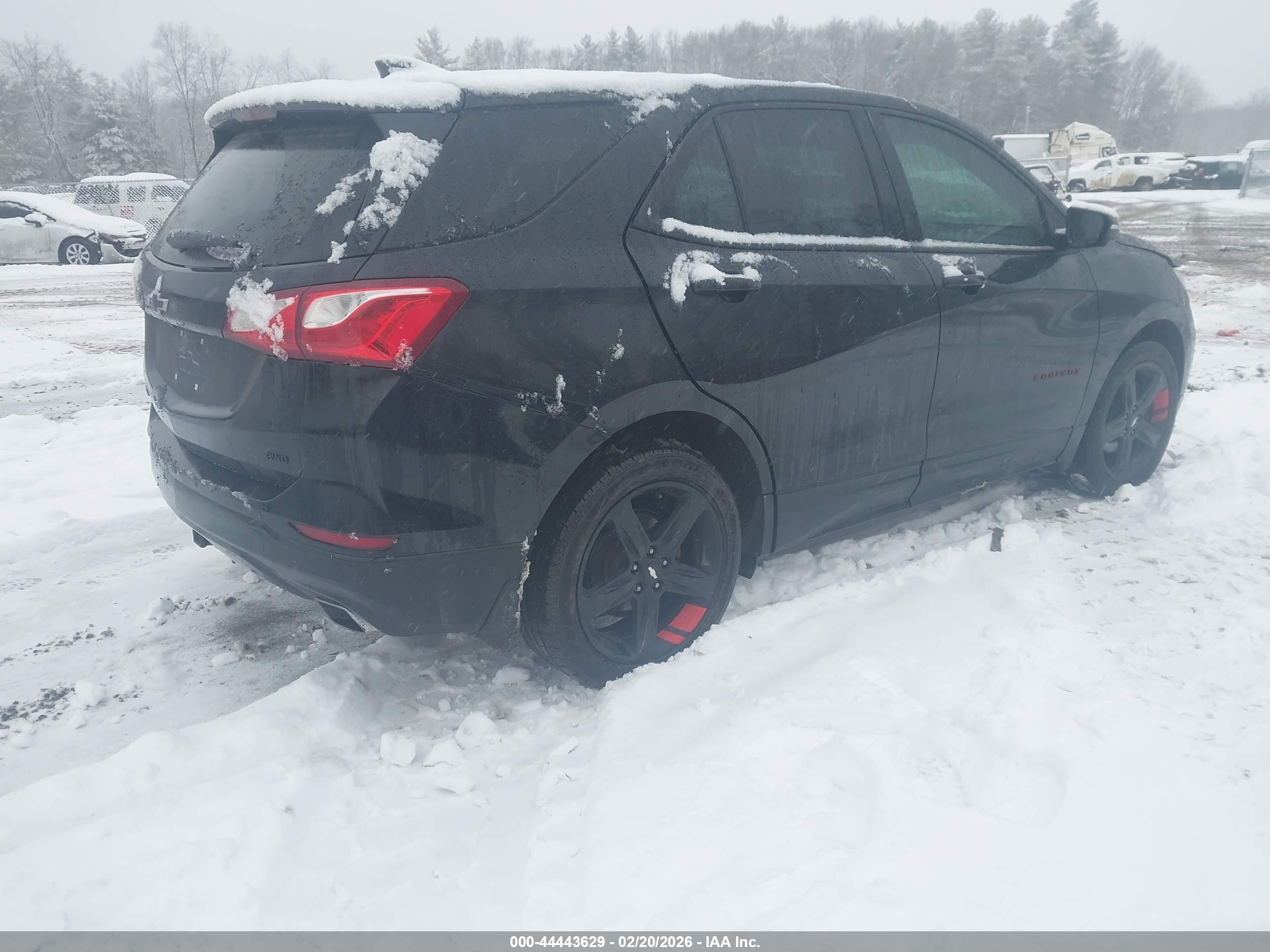CHEVROLET EQUINOX image 4