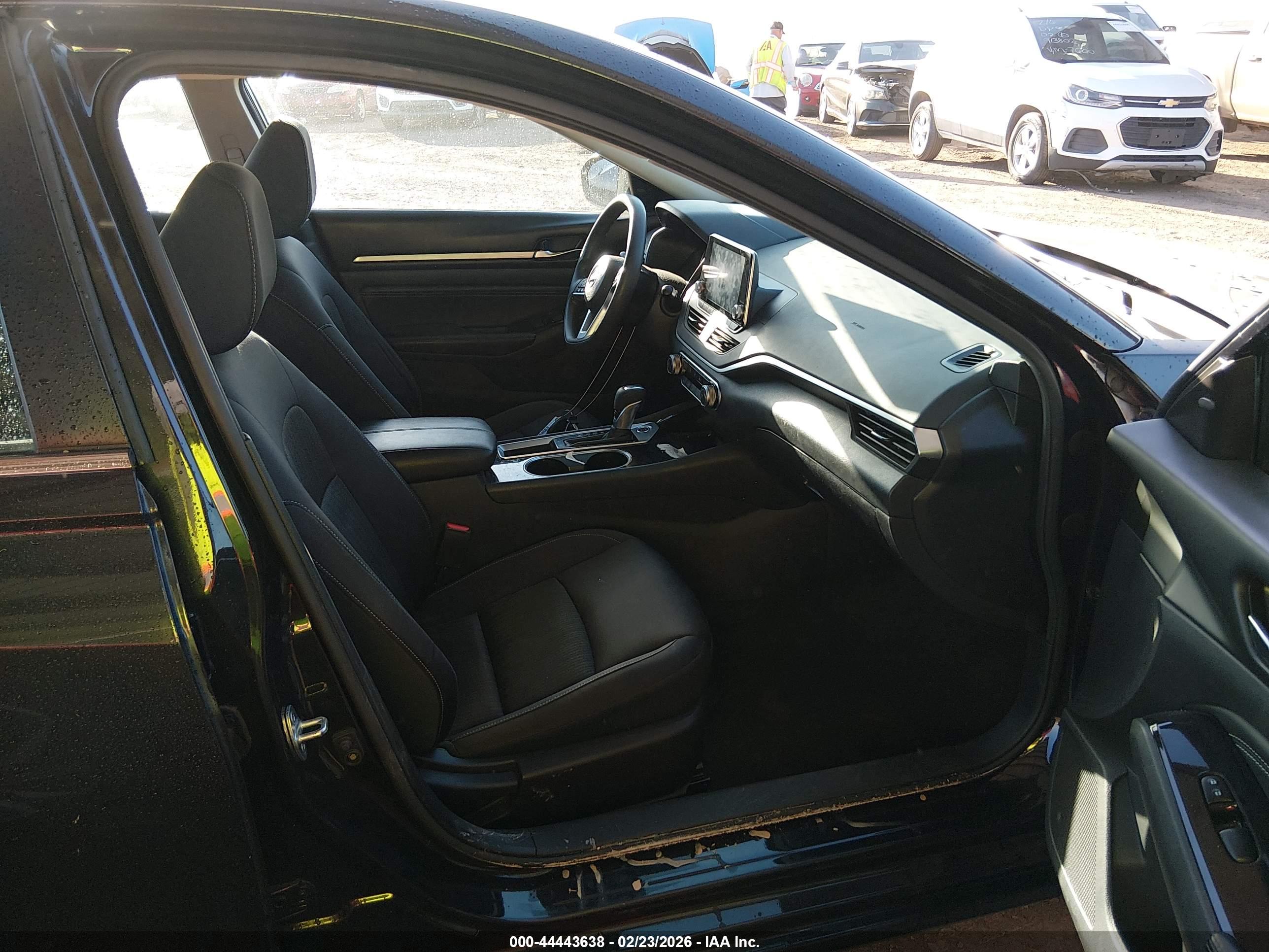 NISSAN ALTIMA image 5