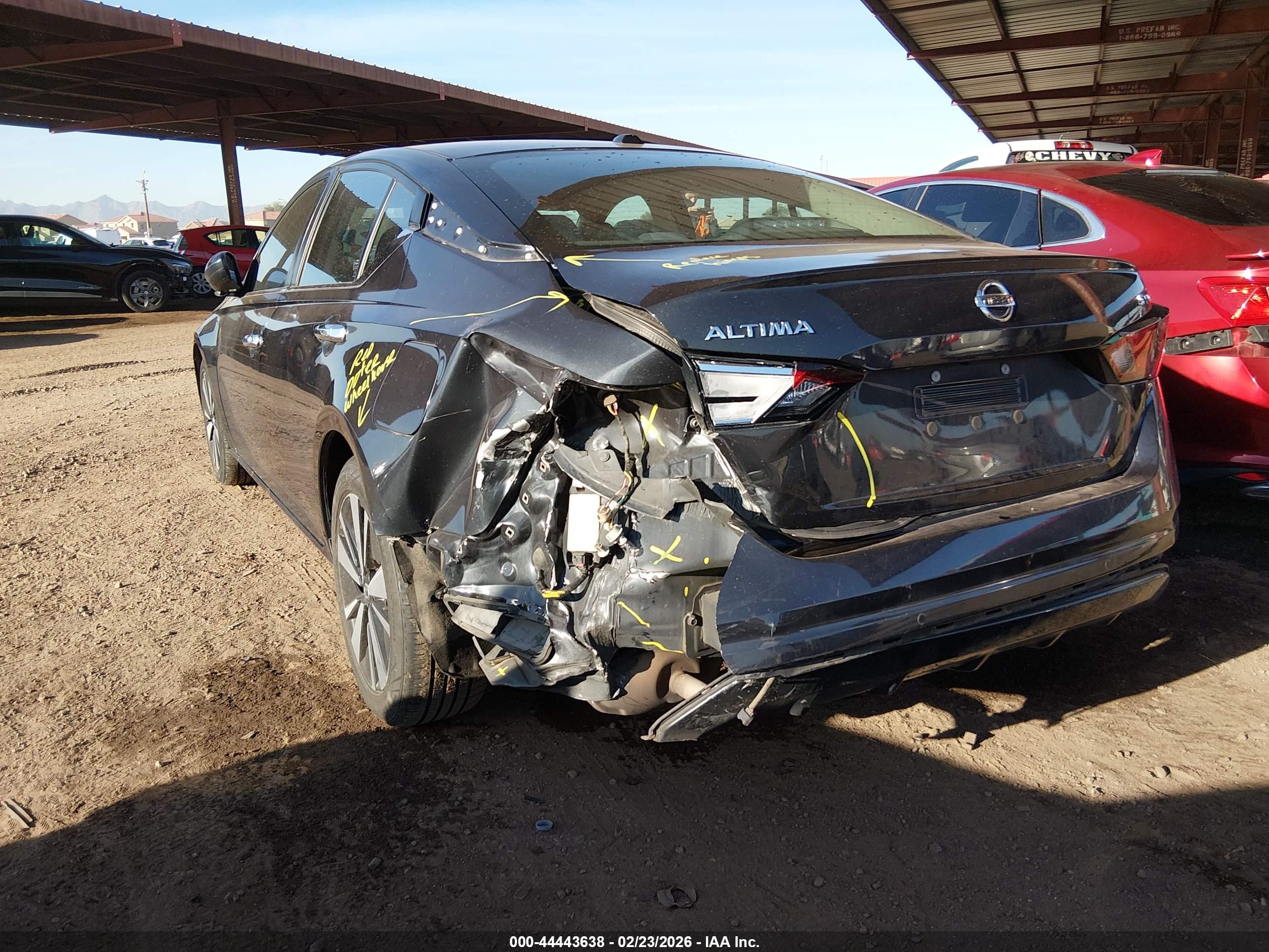NISSAN ALTIMA image 6