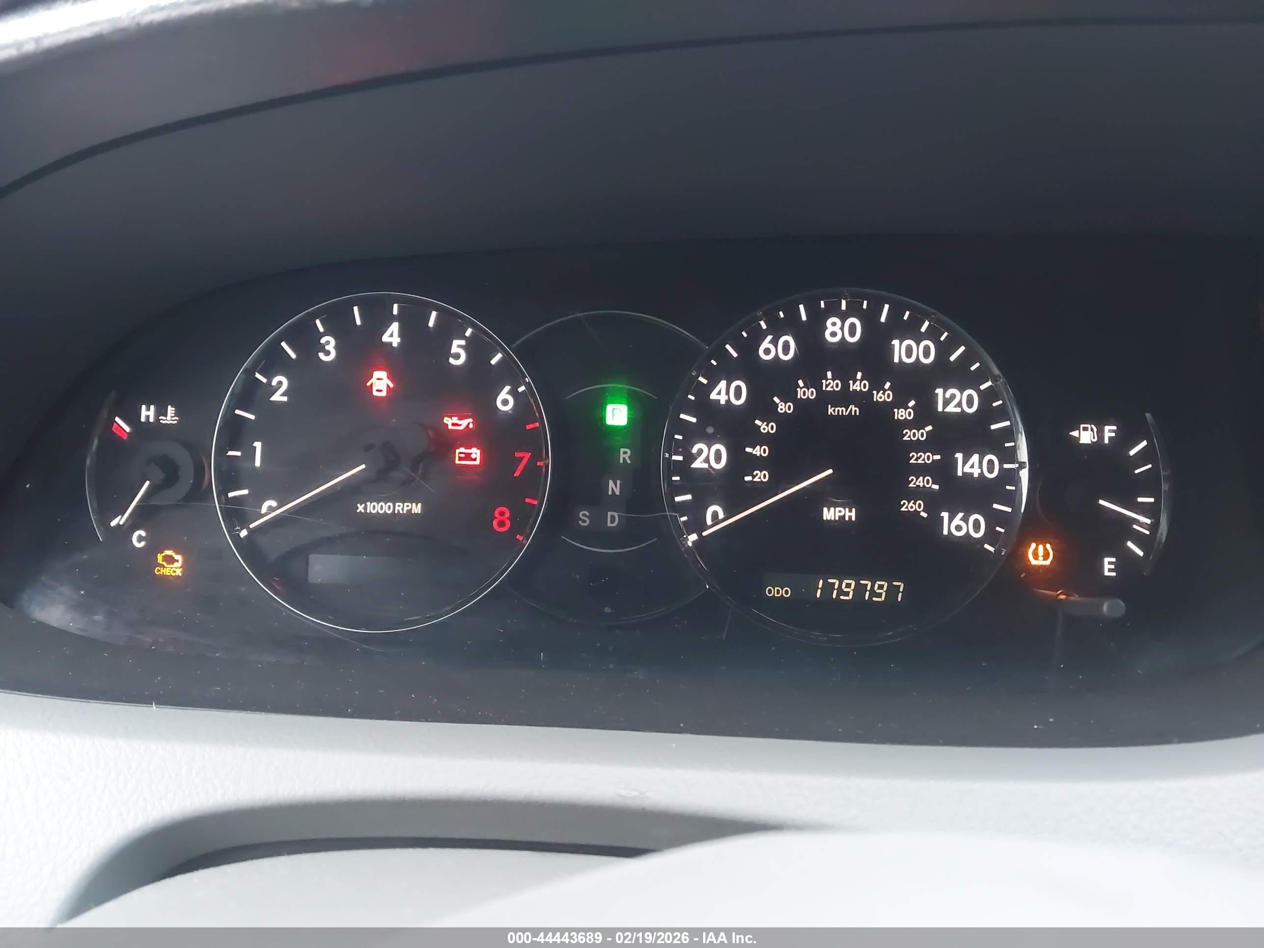 TOYOTA AVALON image 7