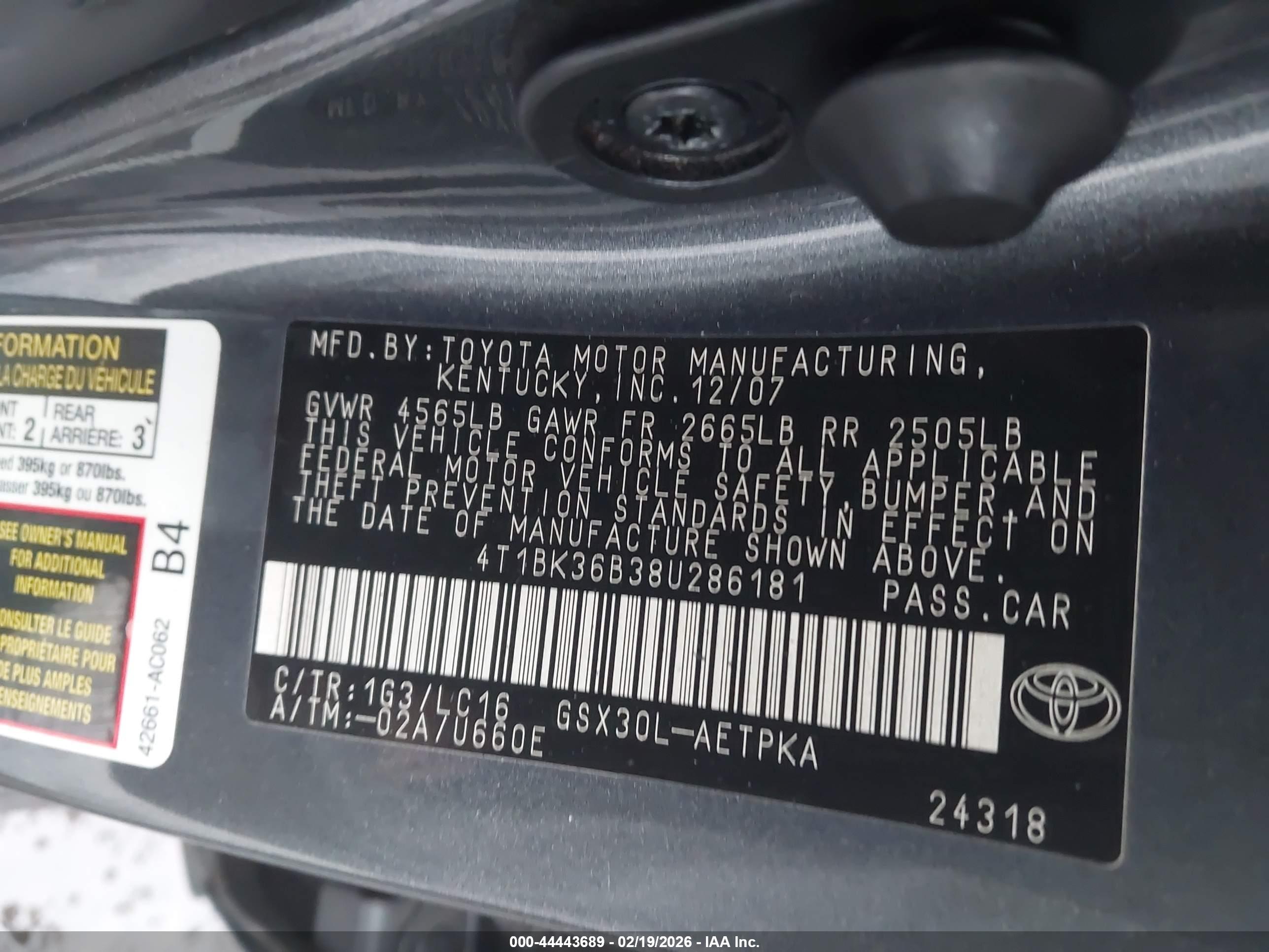 TOYOTA AVALON image 9