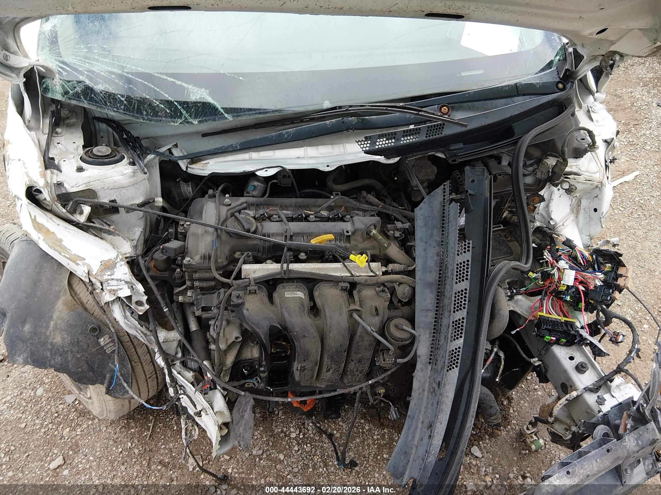 HYUNDAI ELANTRA image 10