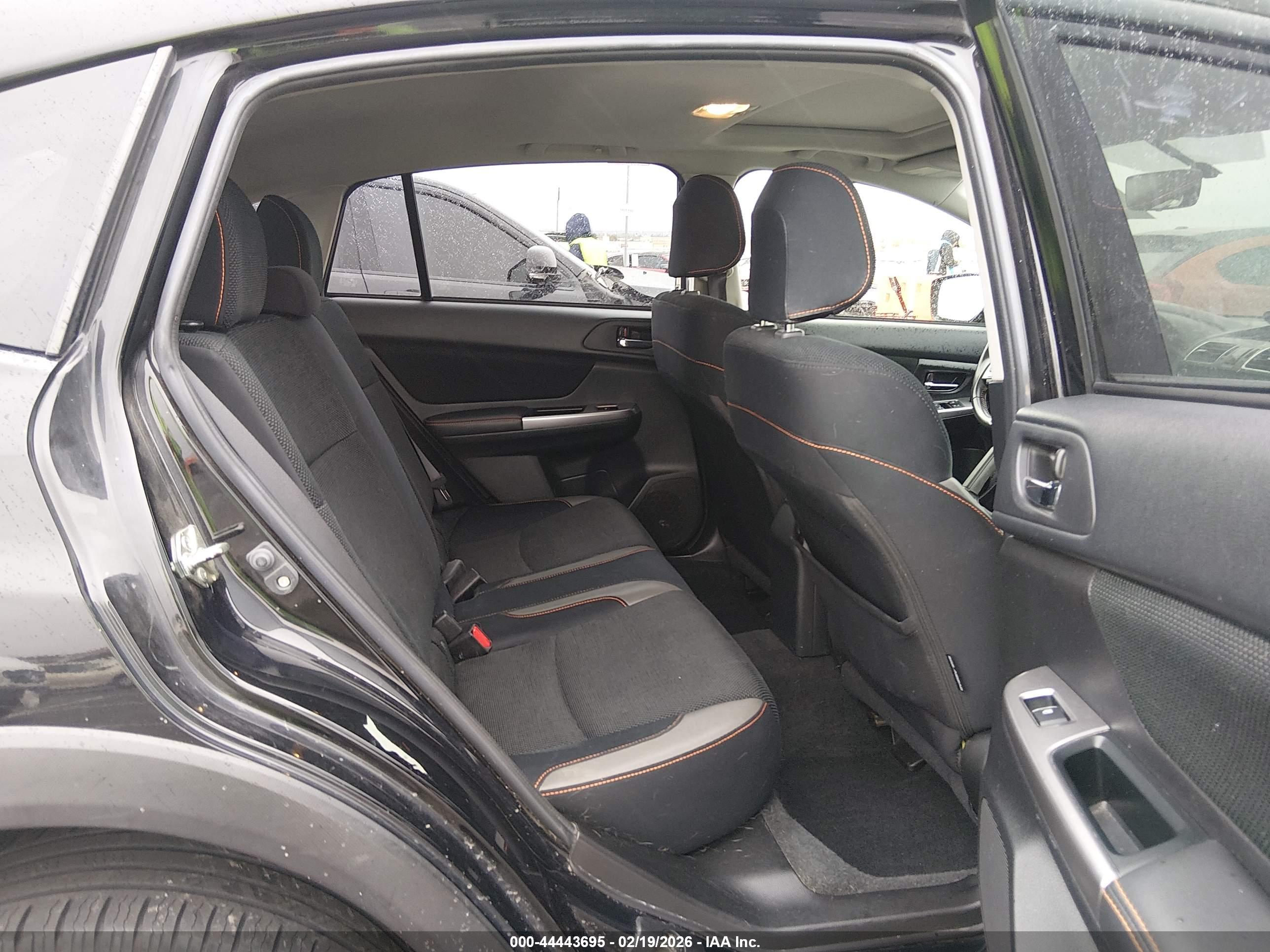 SUBARU CROSSTREK image 8