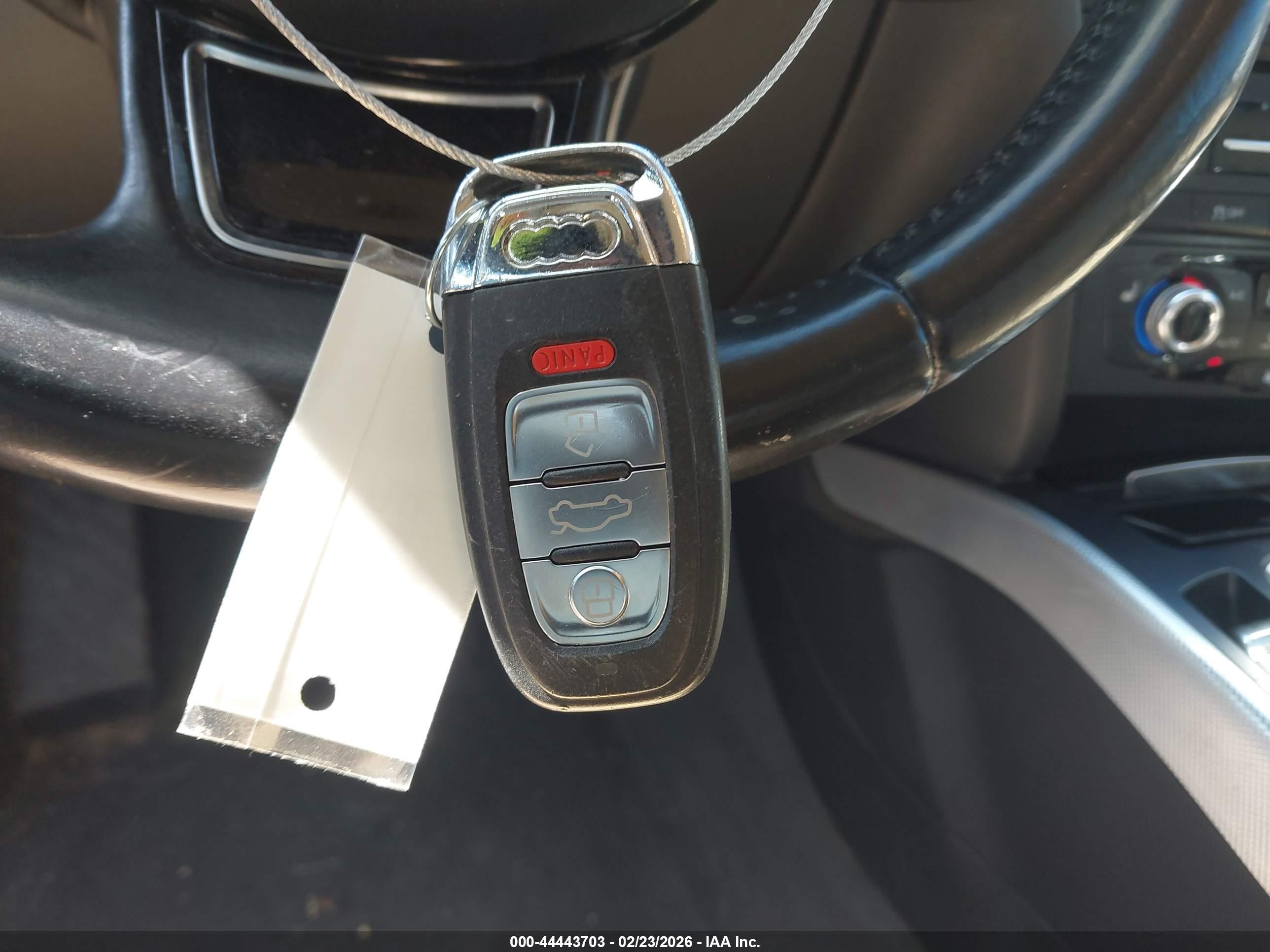 AUDI A4 image 11