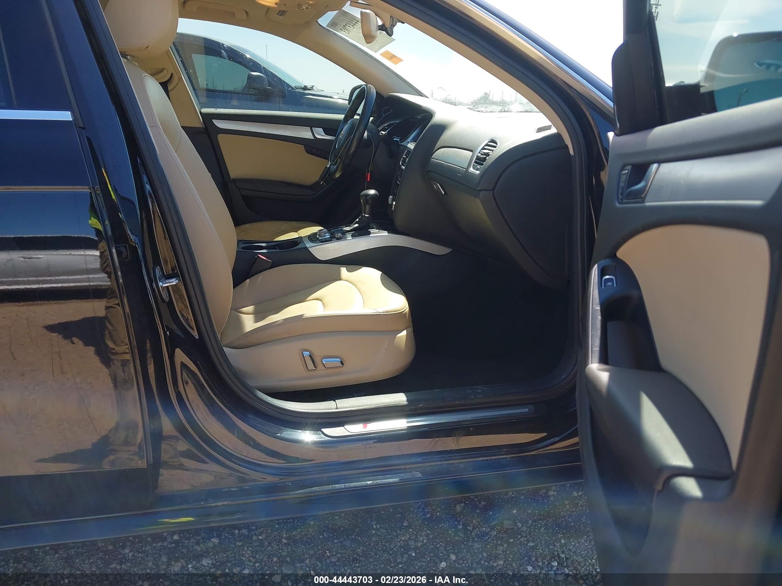 AUDI A4 image 5