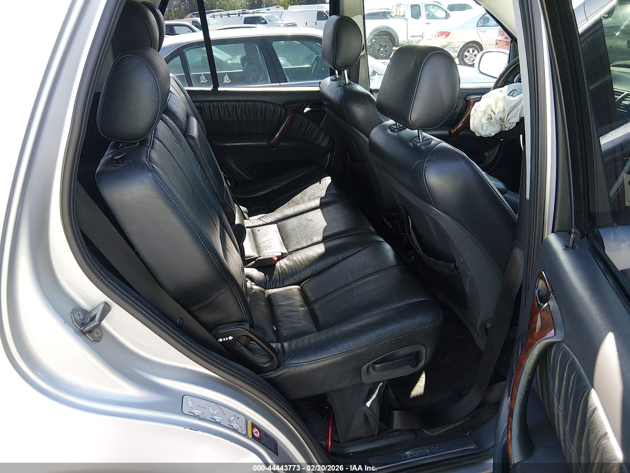 MERCEDES-BENZ ML image 8
