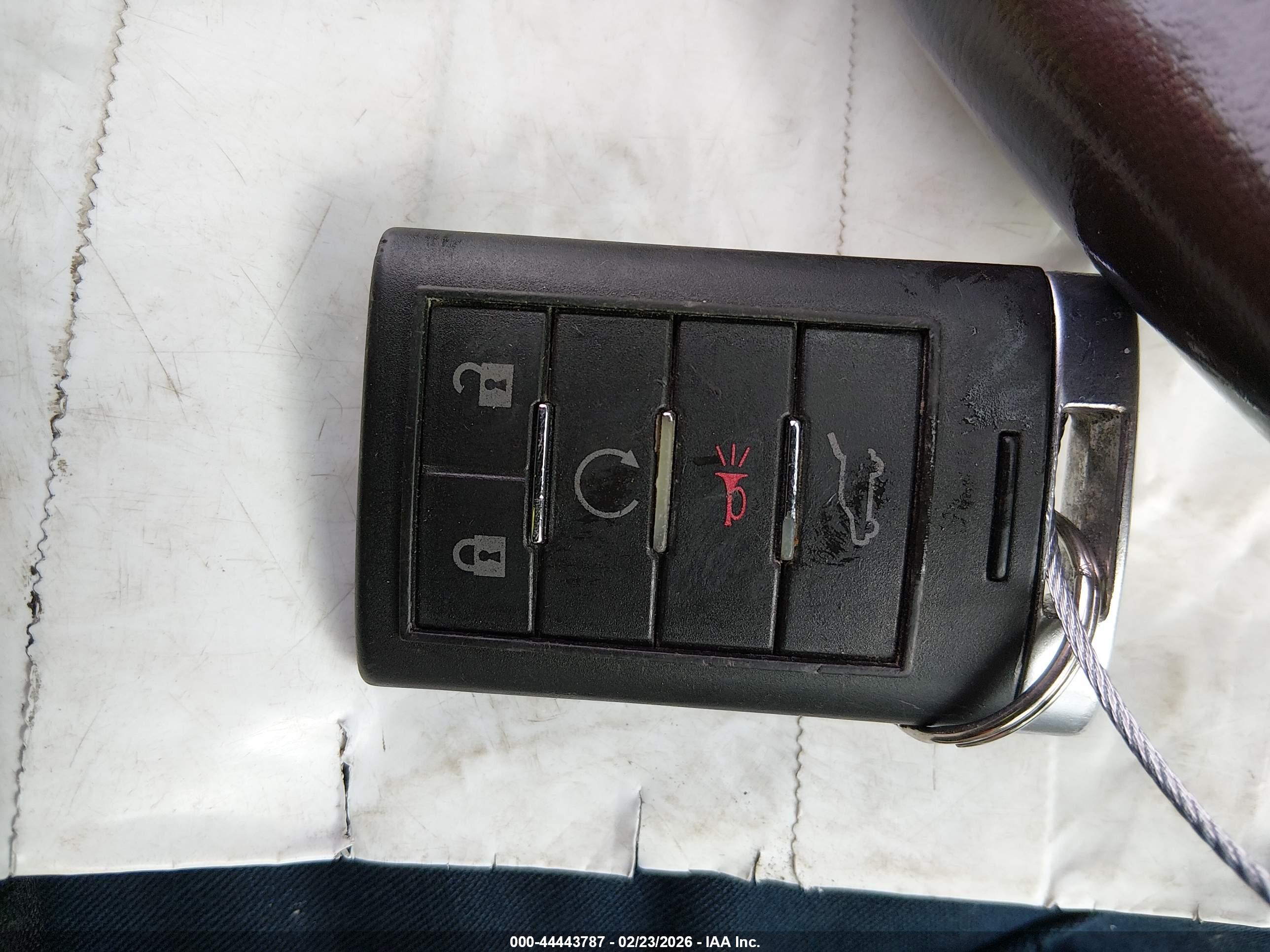CADILLAC SRX image 11