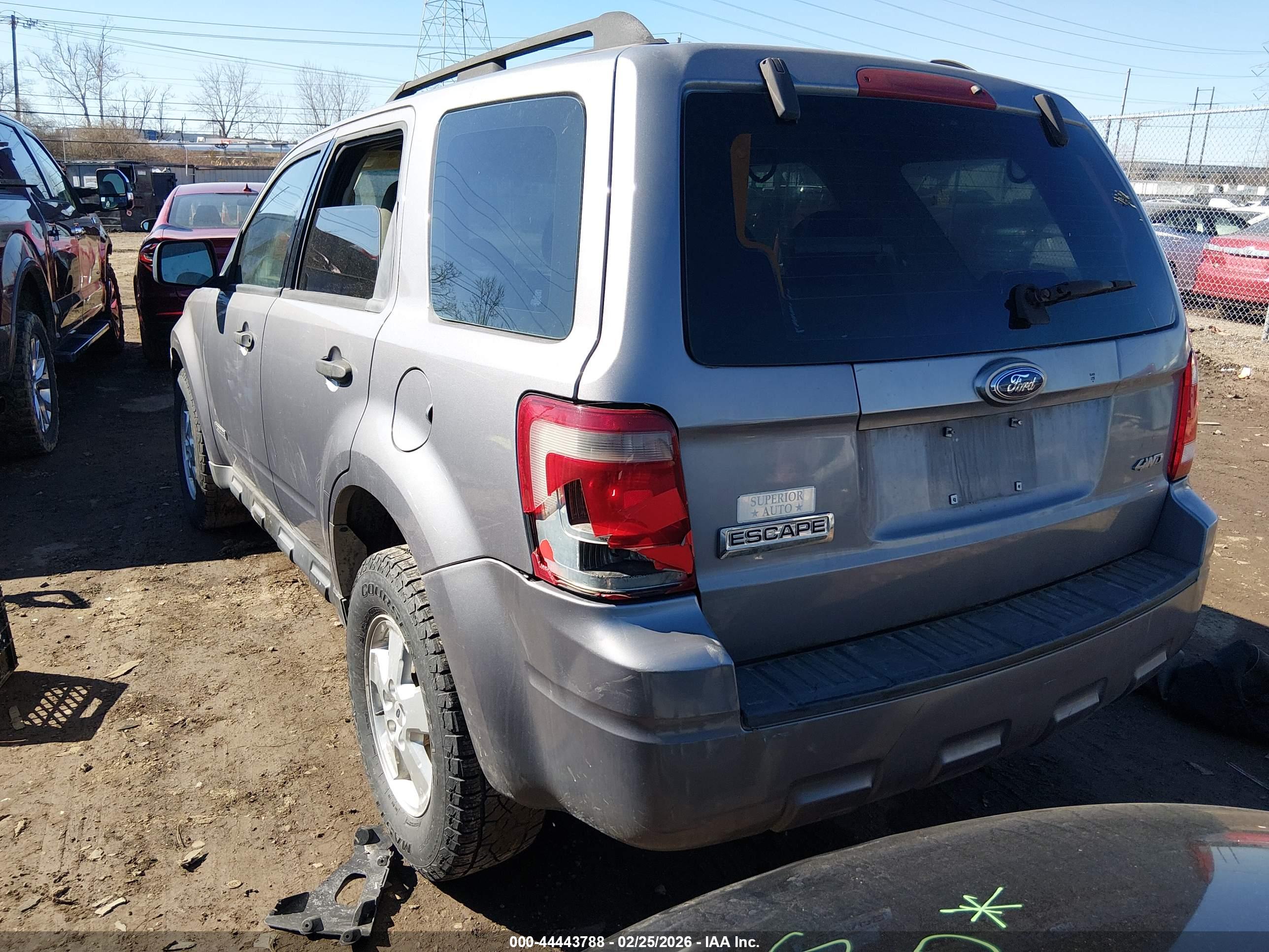FORD ESCAPE image 3